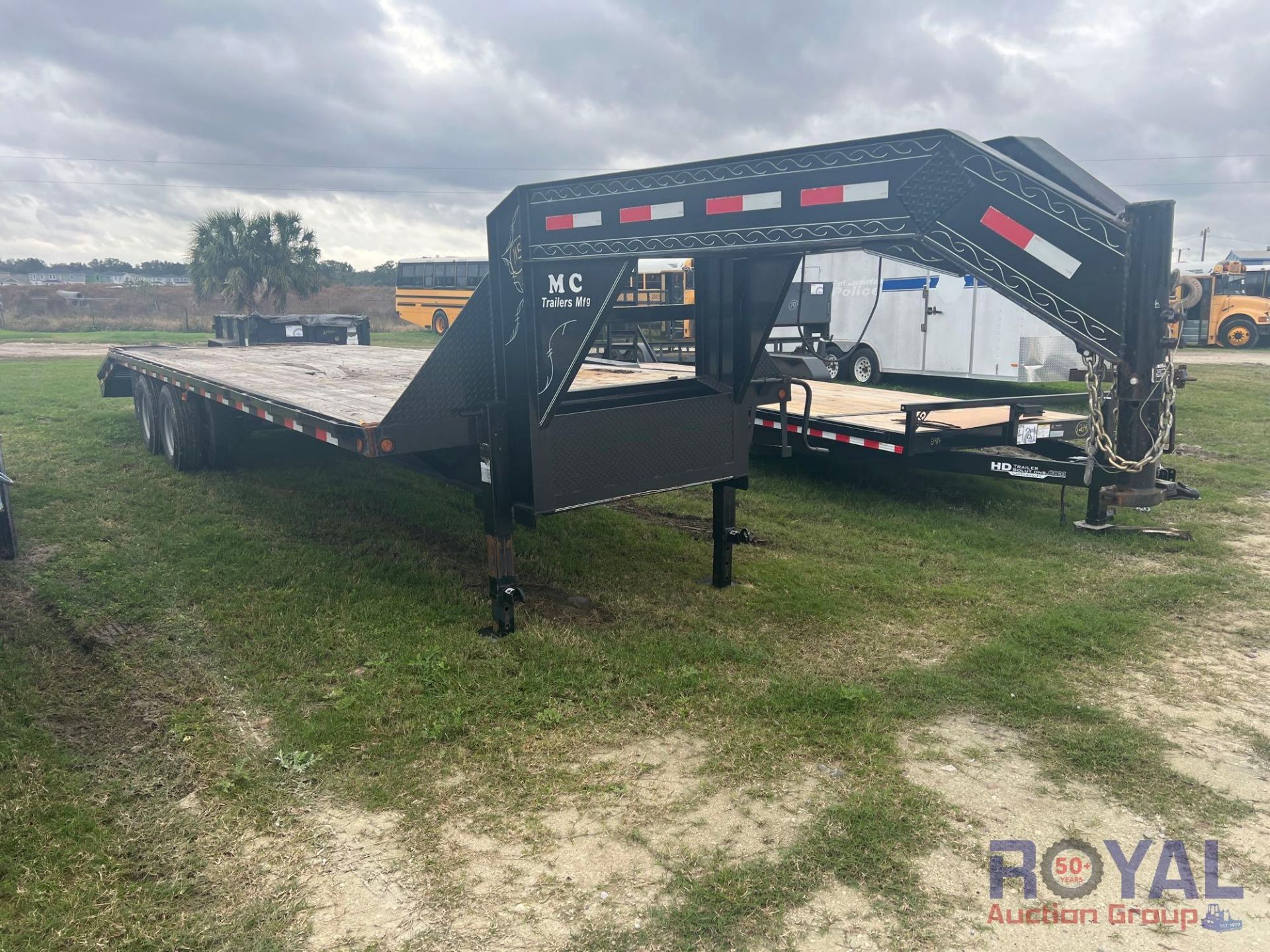 2021 MC Trailers 29FT T/A Gooseneck Trailer