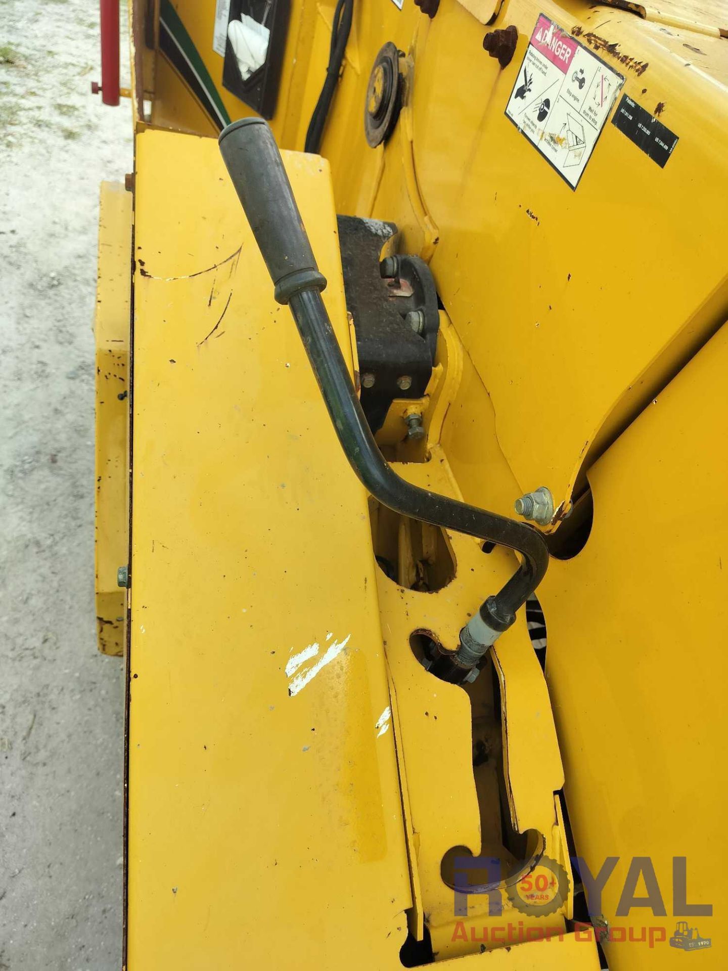 2015 Vermeer BC1000XL S/A Towable Brush Chipper - Image 7 of 17
