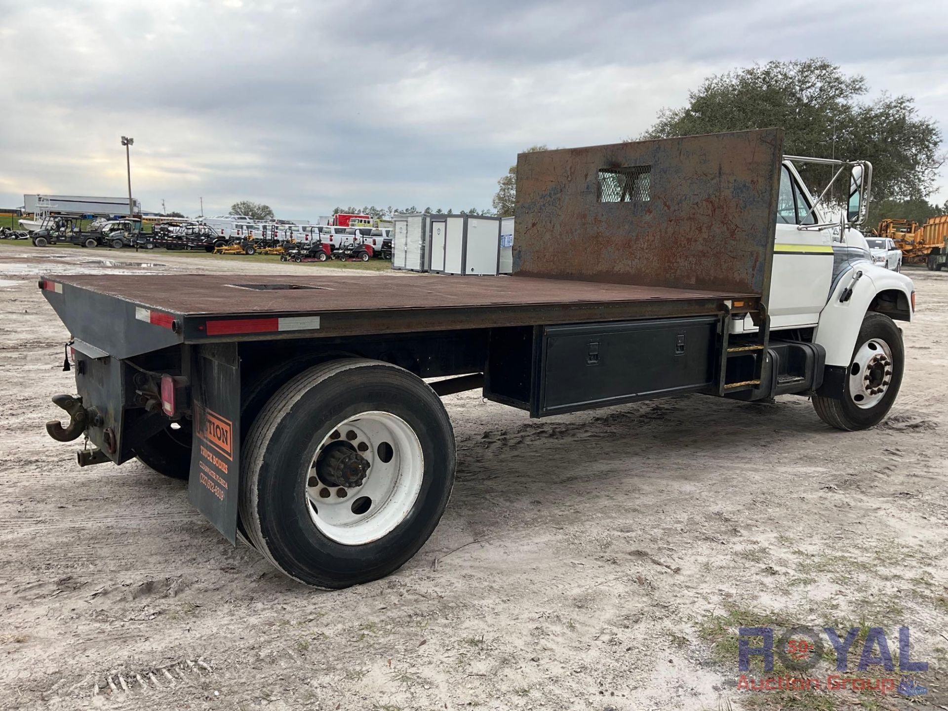 1998 Ford F800 12ft FlatBed Truck - Image 3 of 30