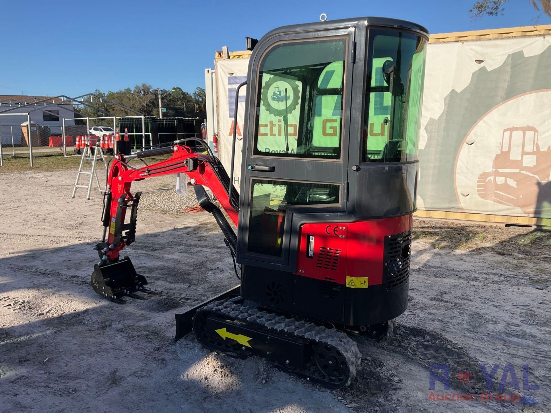 2023 Lanty LAT-13S Hydraulic Mini Excavator - Image 4 of 16