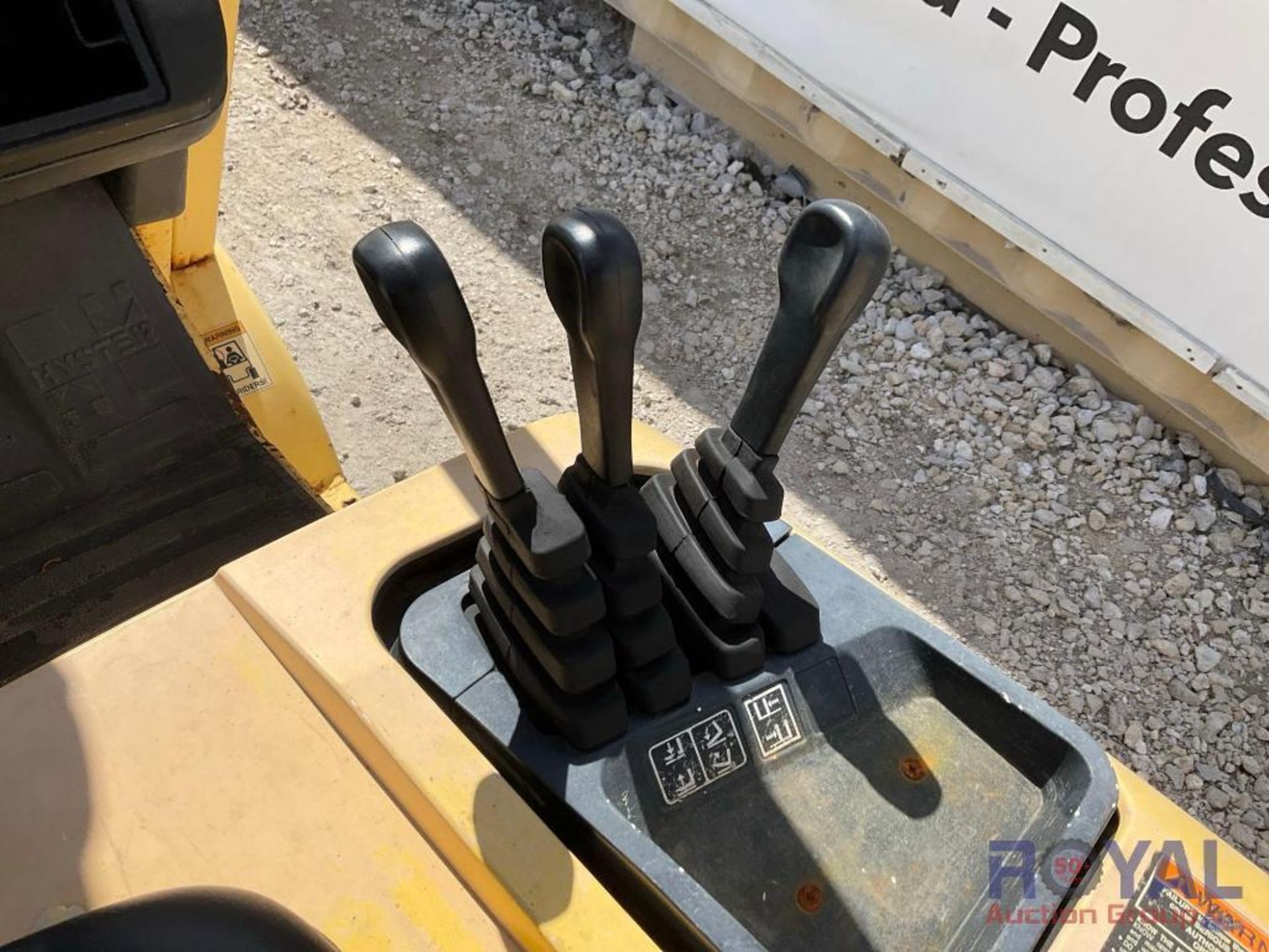 2002 Hyster S50XM Propane/Gas WH Forklift - Image 12 of 21