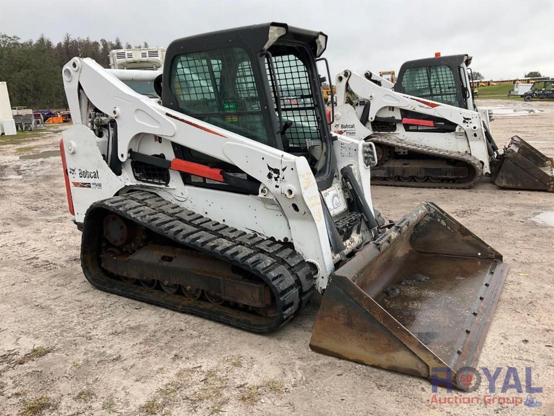 2016 Bobcat T740 Compact Track Loader Skid Steer - Image 2 of 24