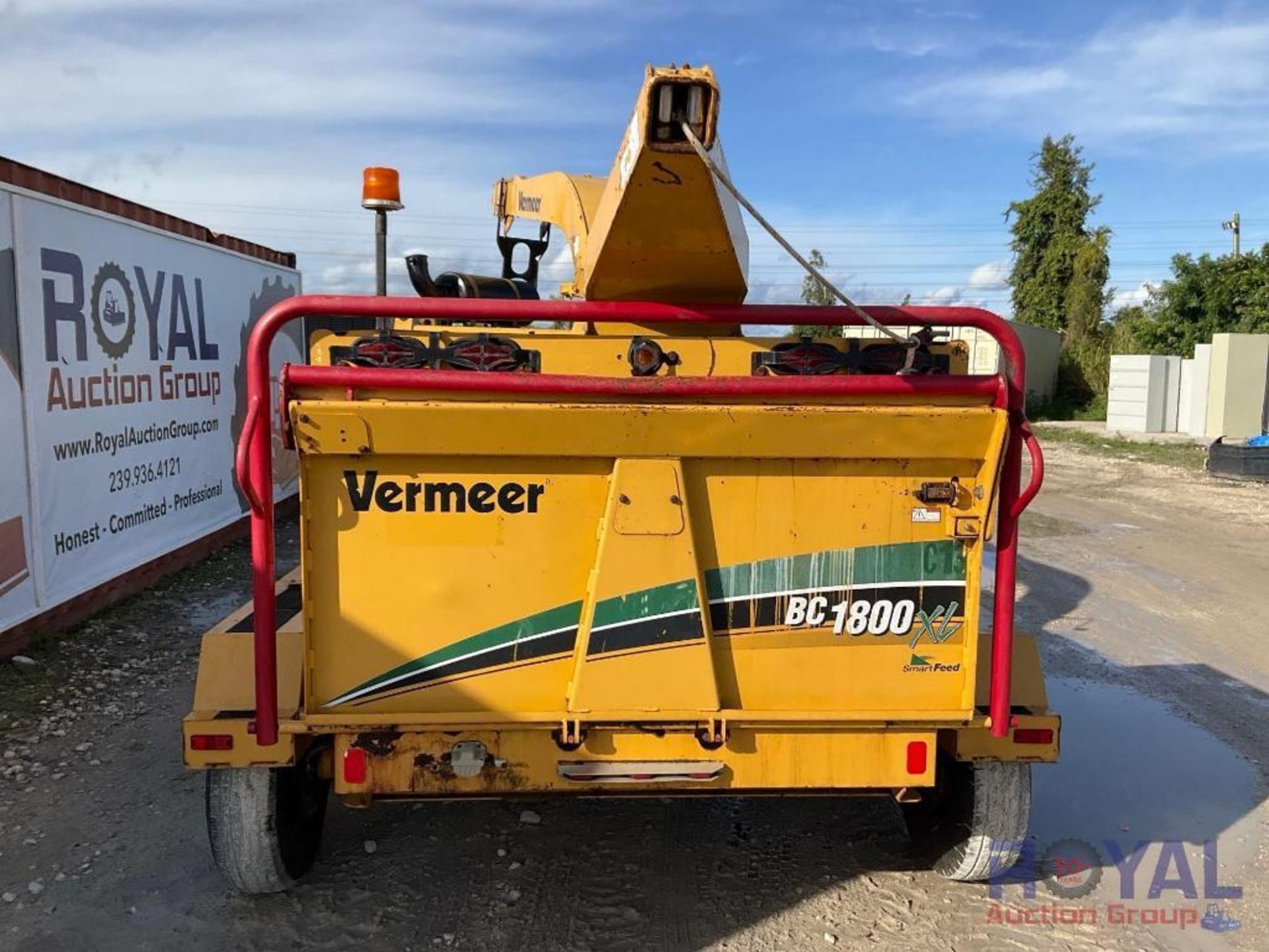 2012 Vermeer BC1800XL Wood Chipper T/A Trailer - Image 11 of 21