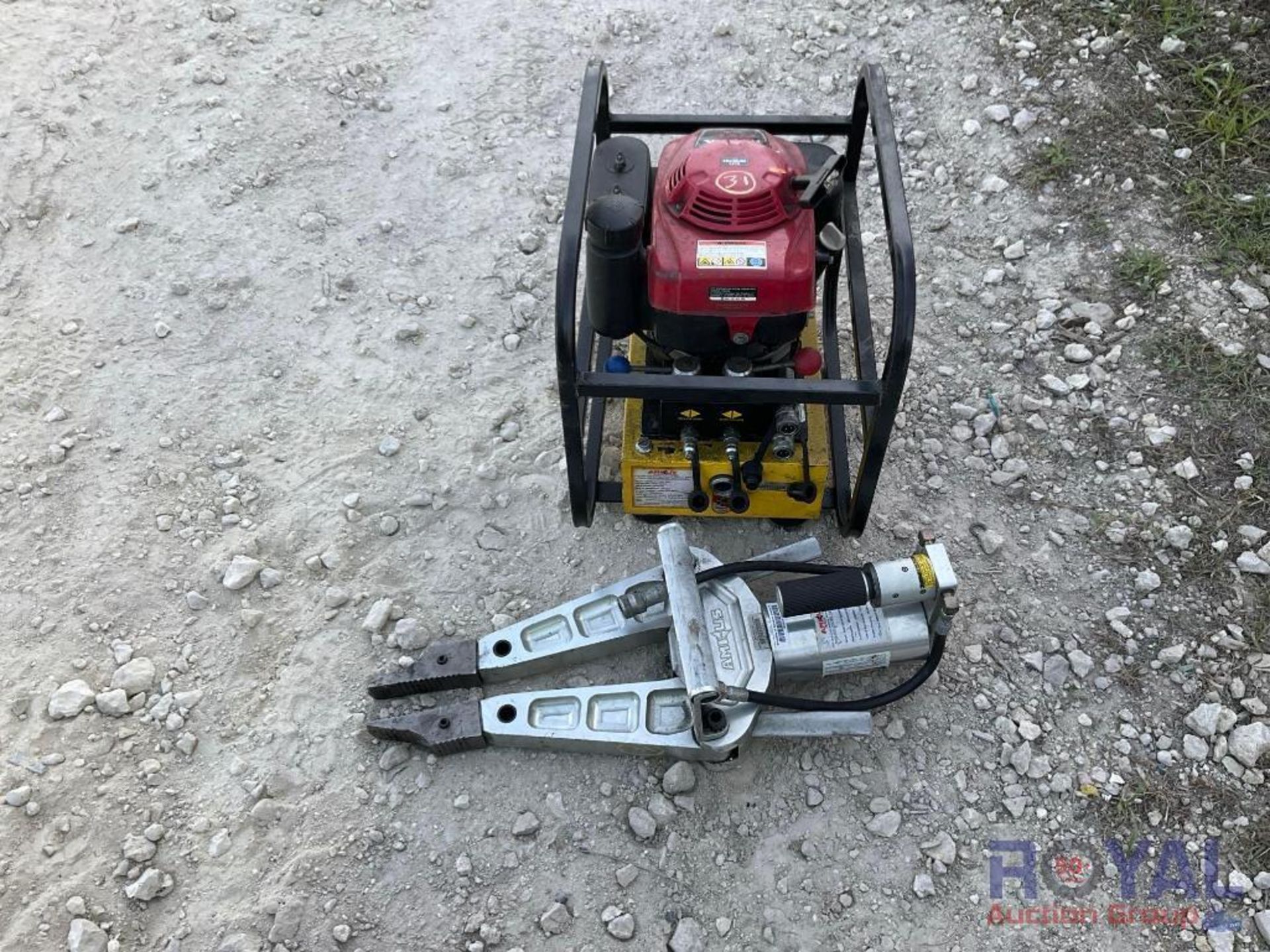 2007 Amkus AMX30CX Spreader / 2009 GH25XL Hydraulic Rescue Extraction System