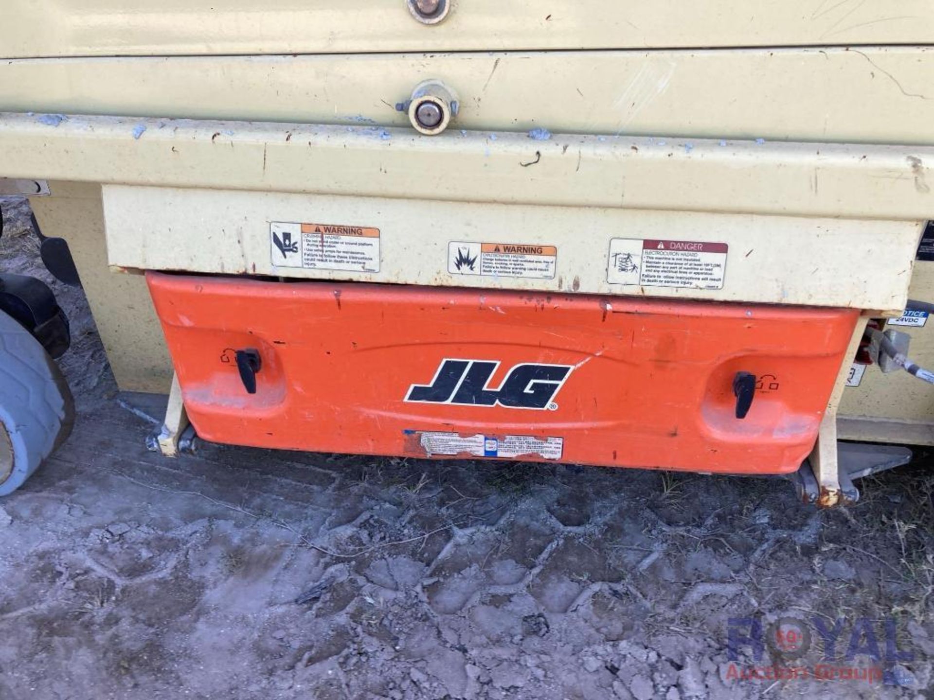 2018 JLG 2632ES Scissor Lift - Image 12 of 16