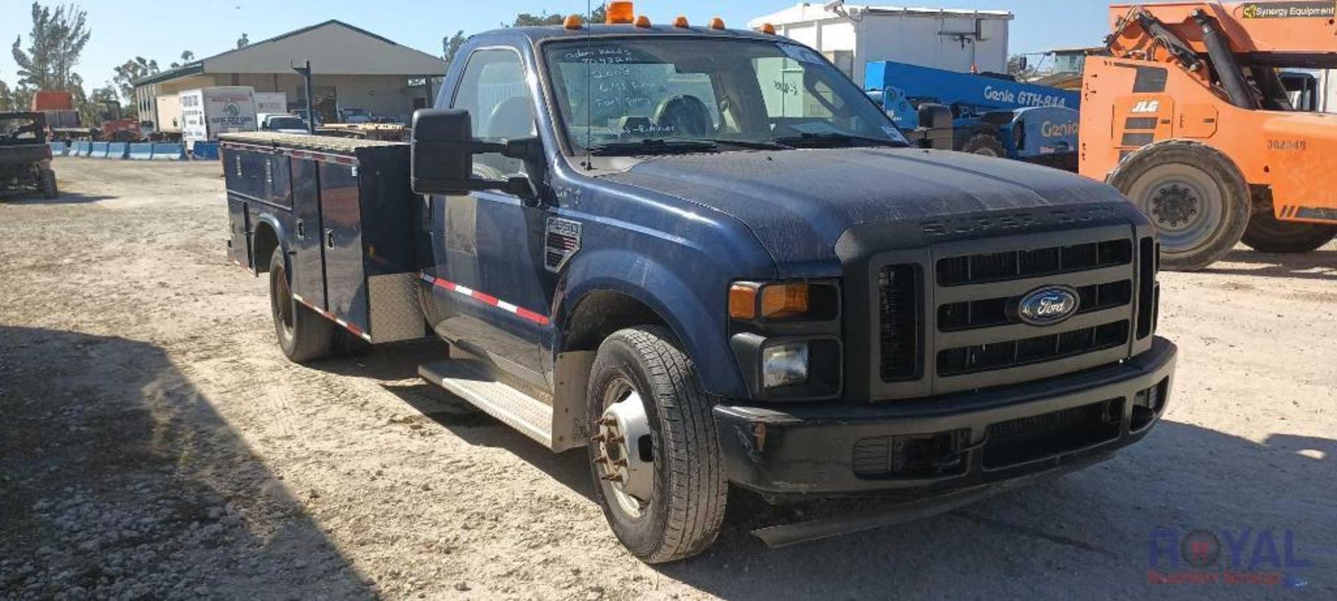 2008 Ford F350 Super Duty Service Truck - Image 2 of 31