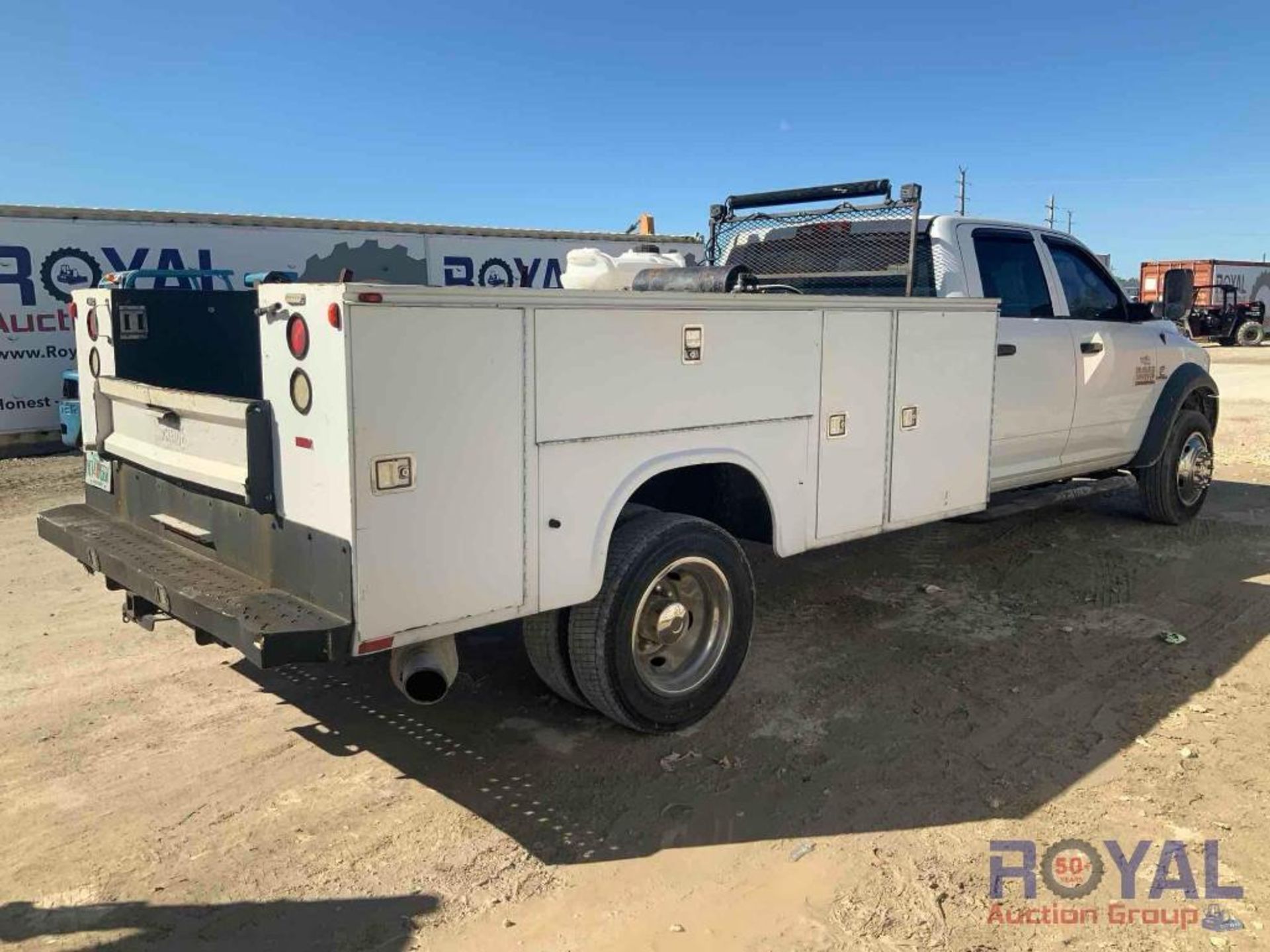 2014 Ram 5500 Diesel Service Truck - Image 3 of 31