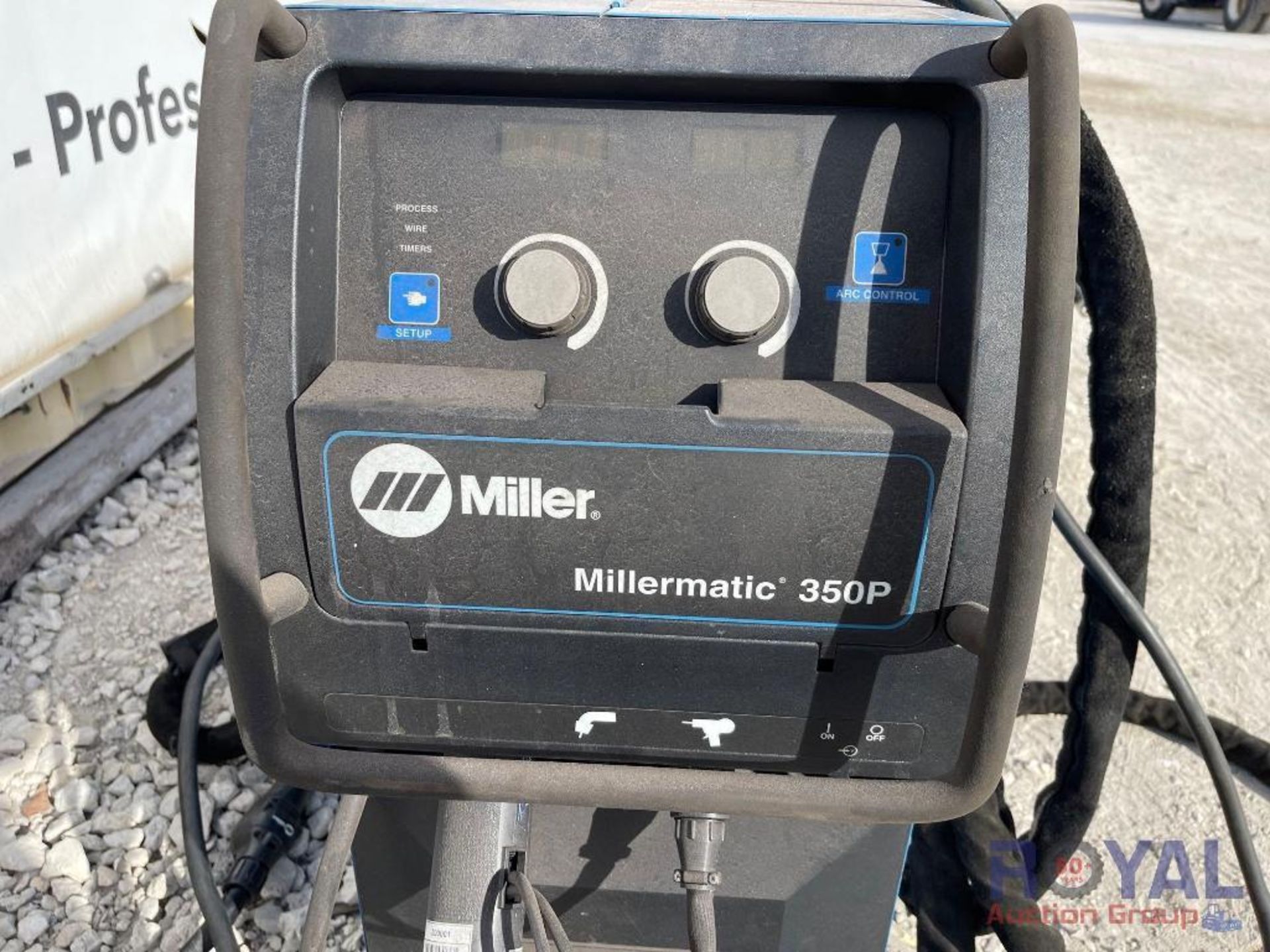 Miller Millermatic 350P Welding Machine - Bild 6 aus 8