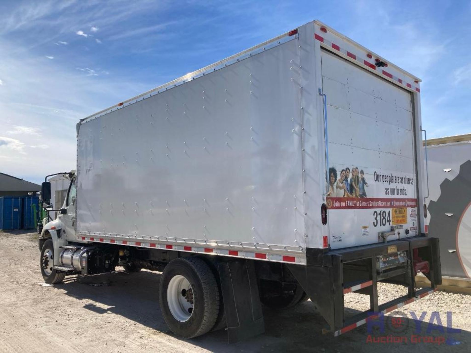 2023 International MV607 Thermo King Reefer Box Truck 18x8ft x 11ft. 7in. Height - Image 4 of 45