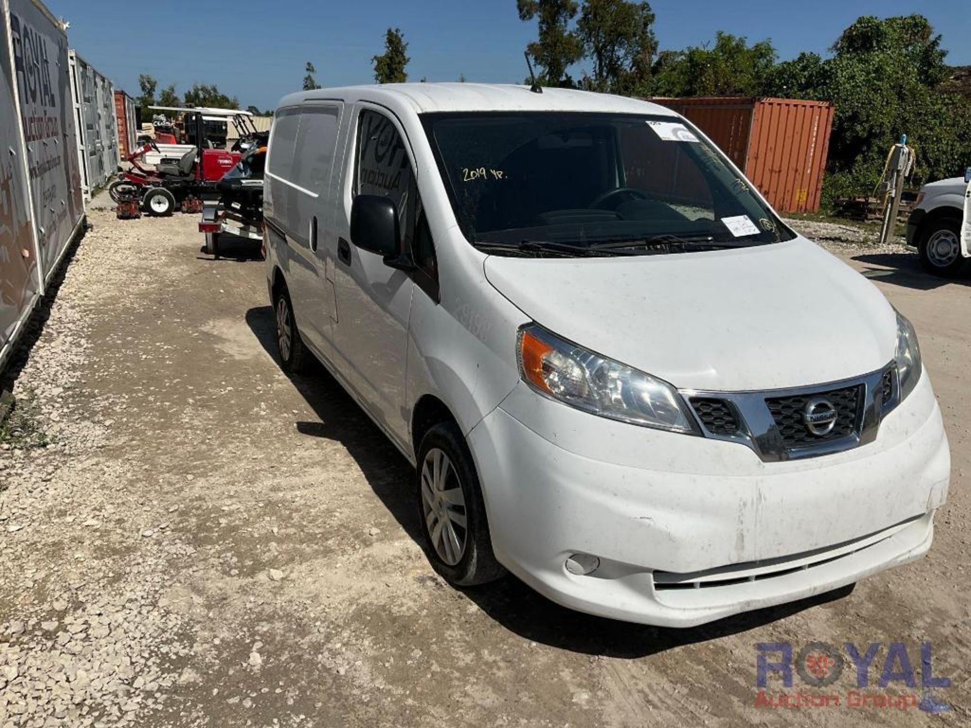 2019 Nissan NV2000 Van Cargo Van - Image 2 of 28