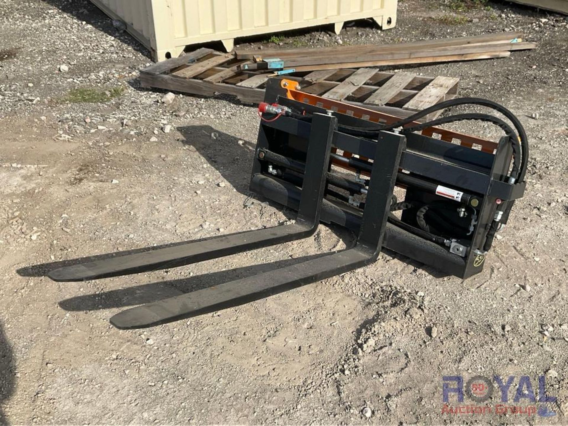 2023 48in Hydraulic Fork Skid Steer Attachment - Image 4 of 5