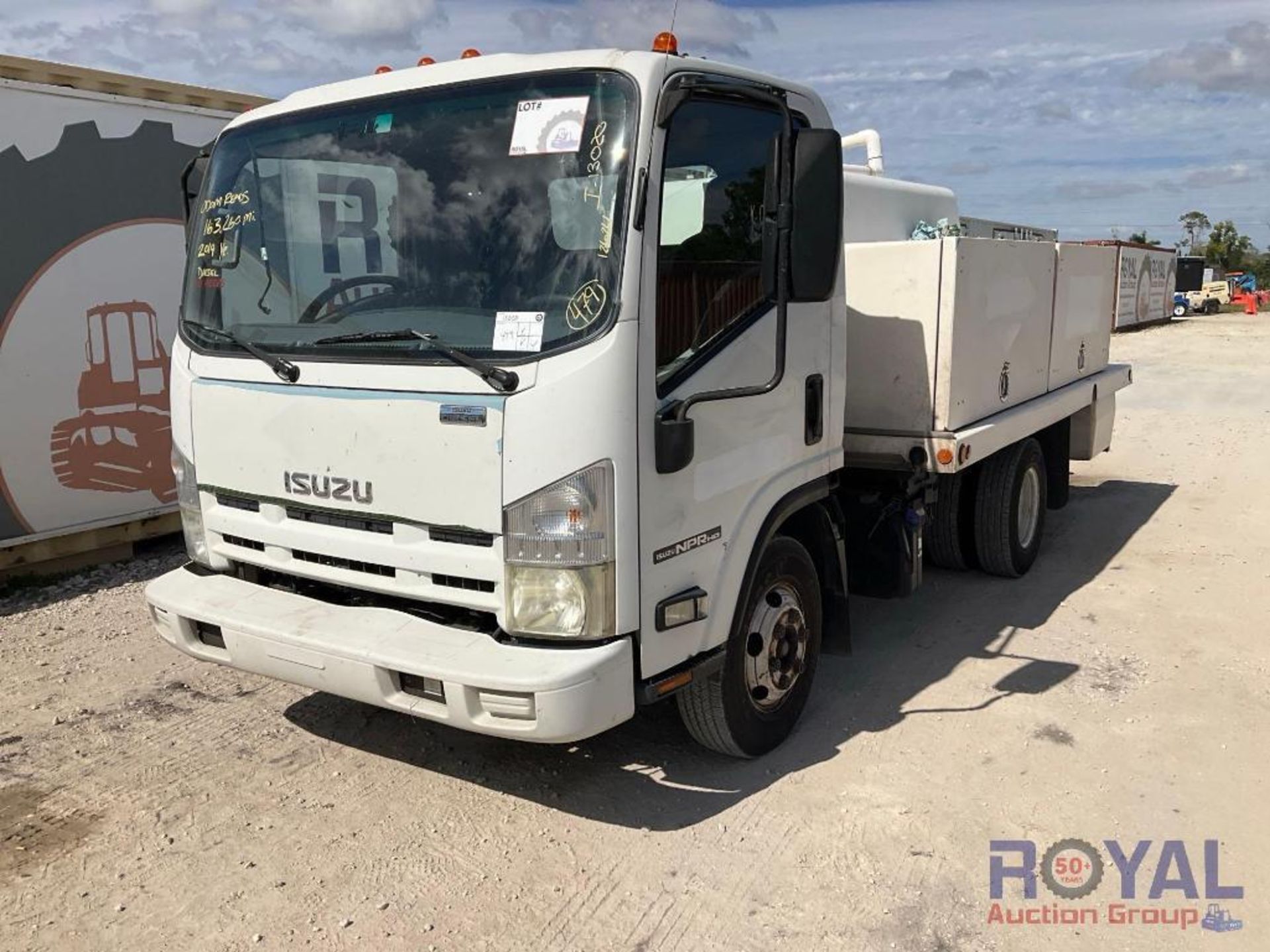 2014 Isuzu NPR-HD Flatbed Spray Truck