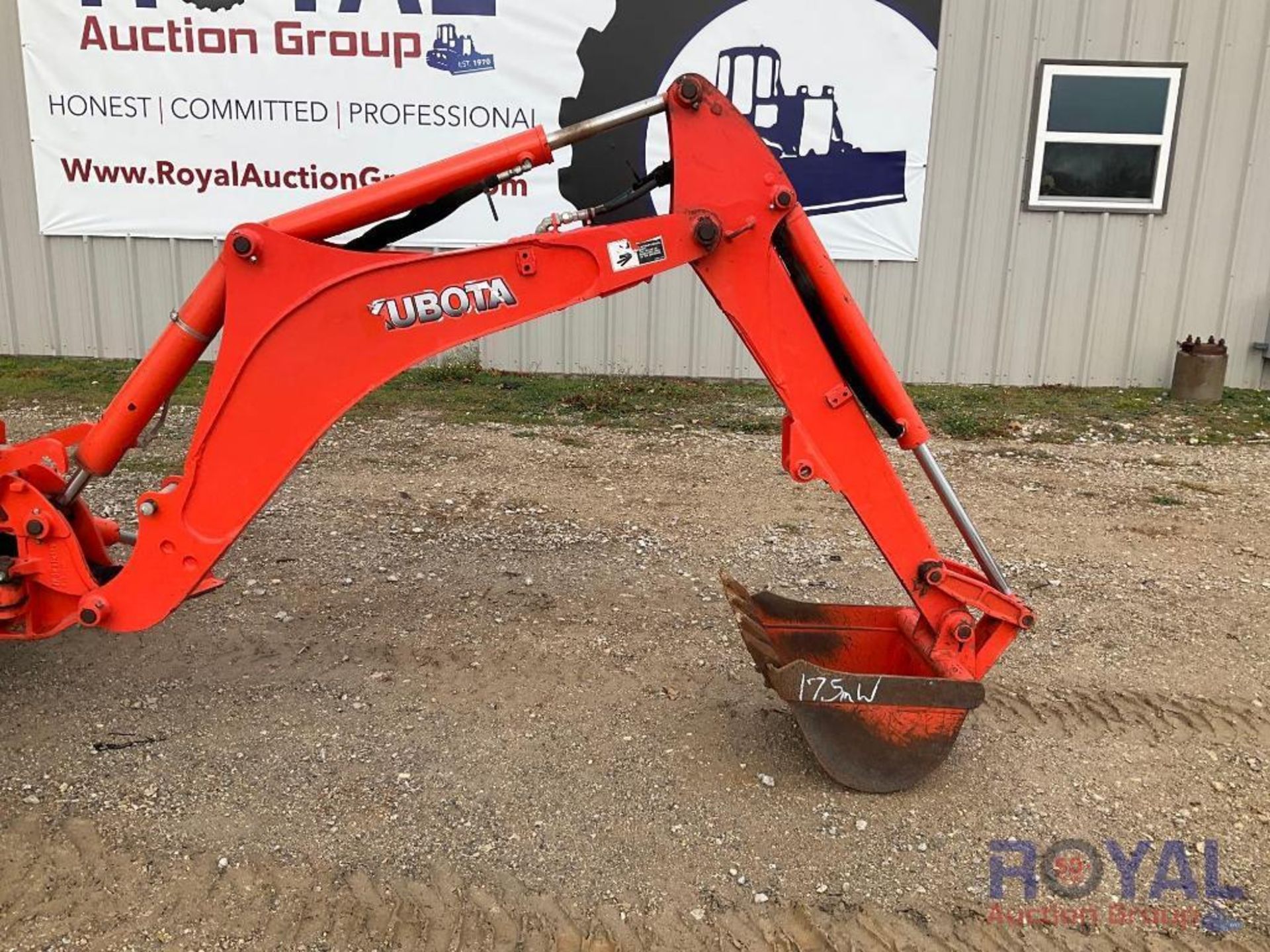 2020 Kubota B26 4x4 Tractor Backhoe Loader - Image 12 of 25