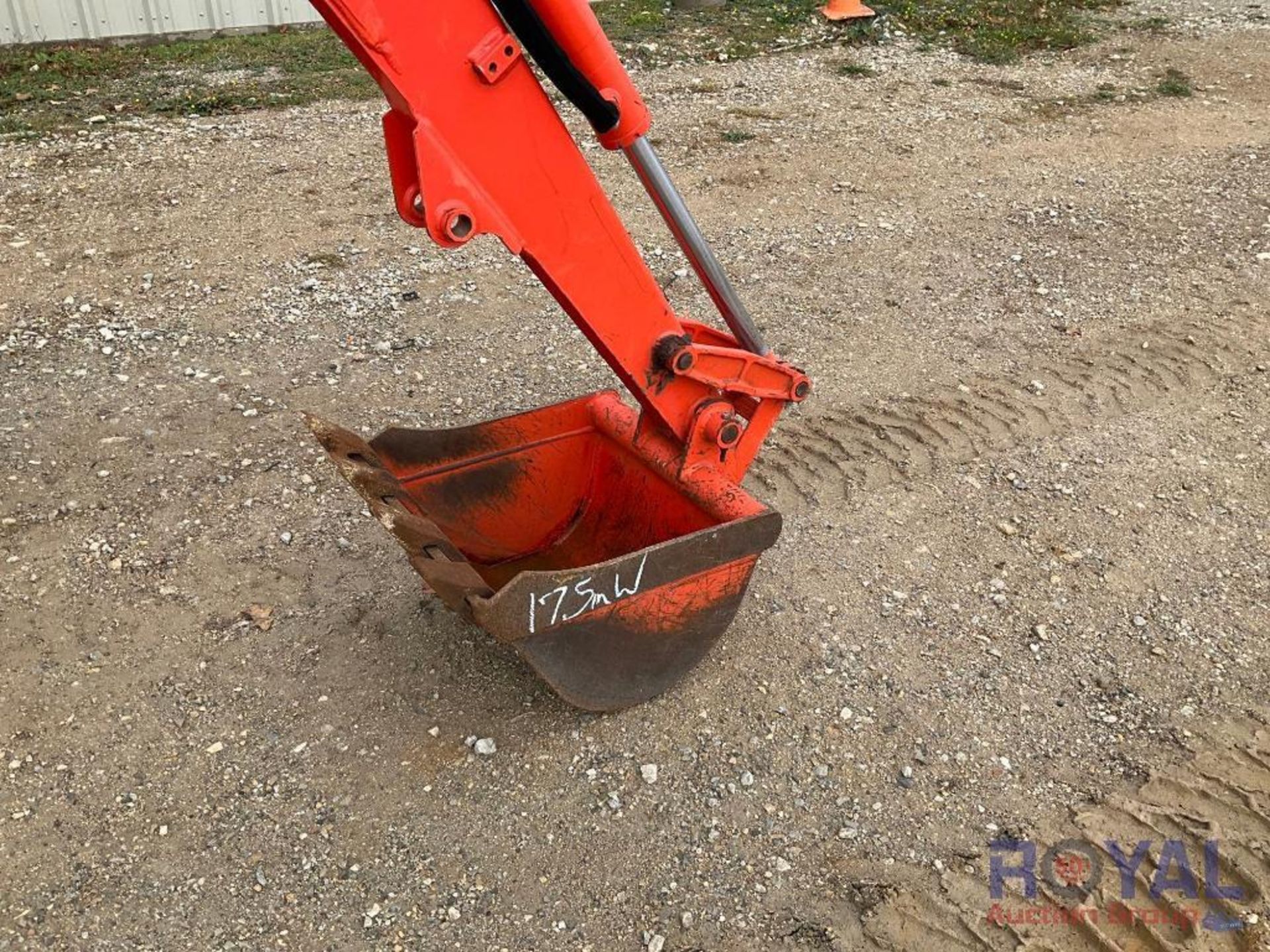 2020 Kubota B26 4x4 Tractor Backhoe Loader - Image 11 of 25