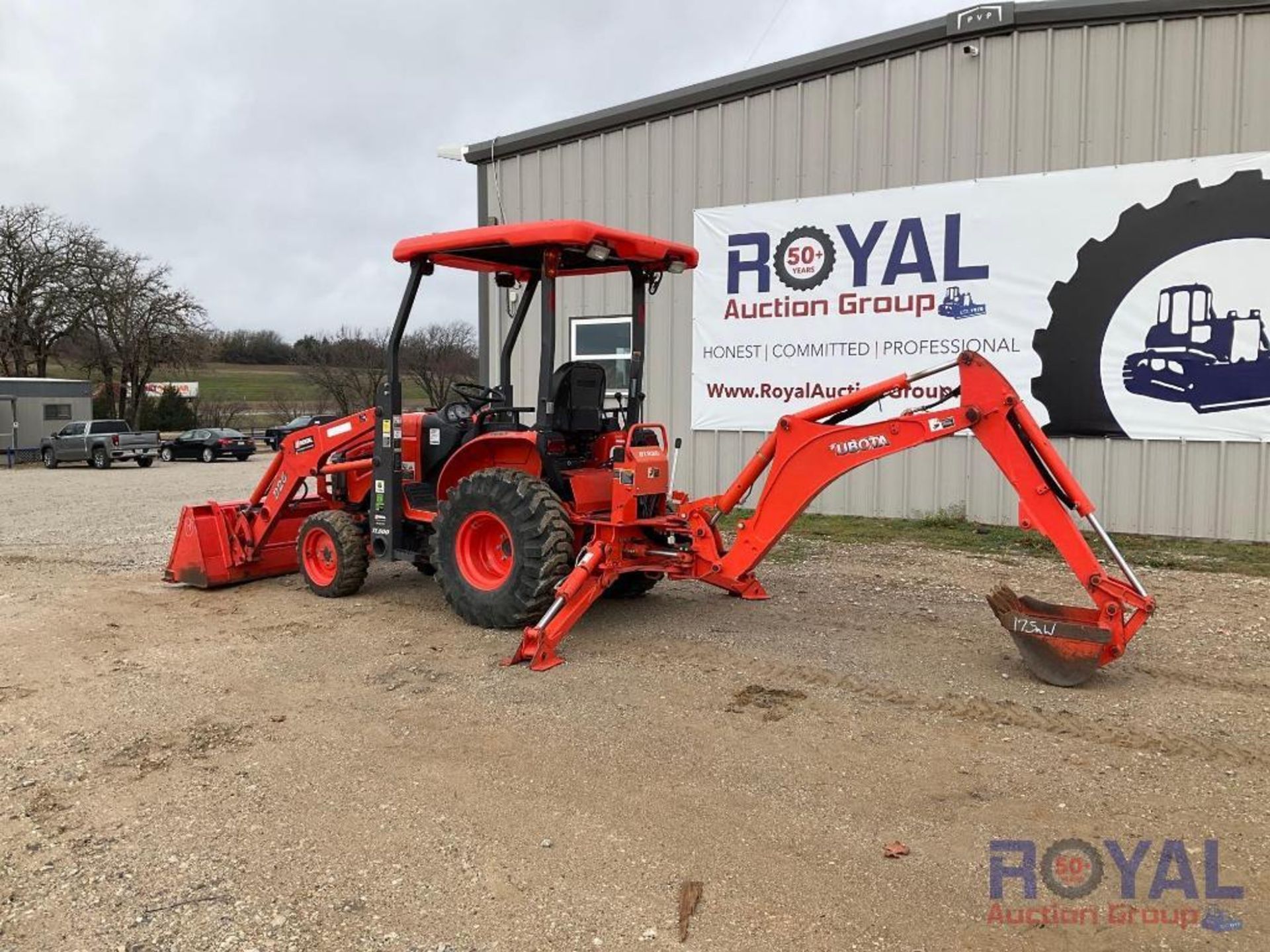 2020 Kubota B26 4x4 Tractor Backhoe Loader - Image 4 of 25