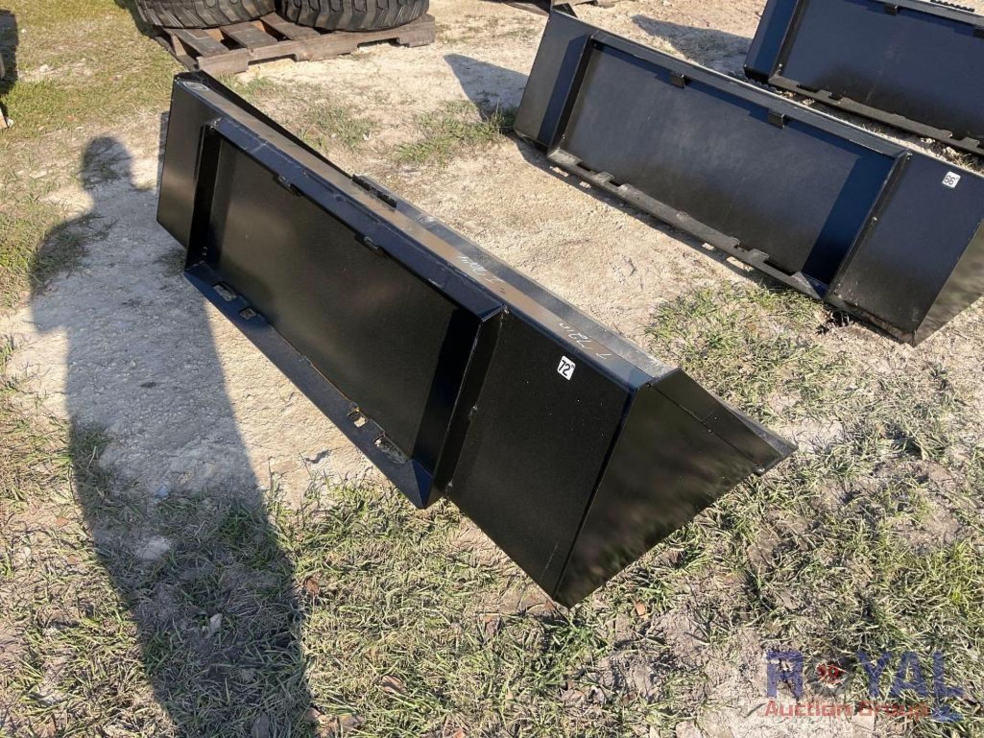 2024 72in Skid Steer Bucket Attachment - Image 2 of 5