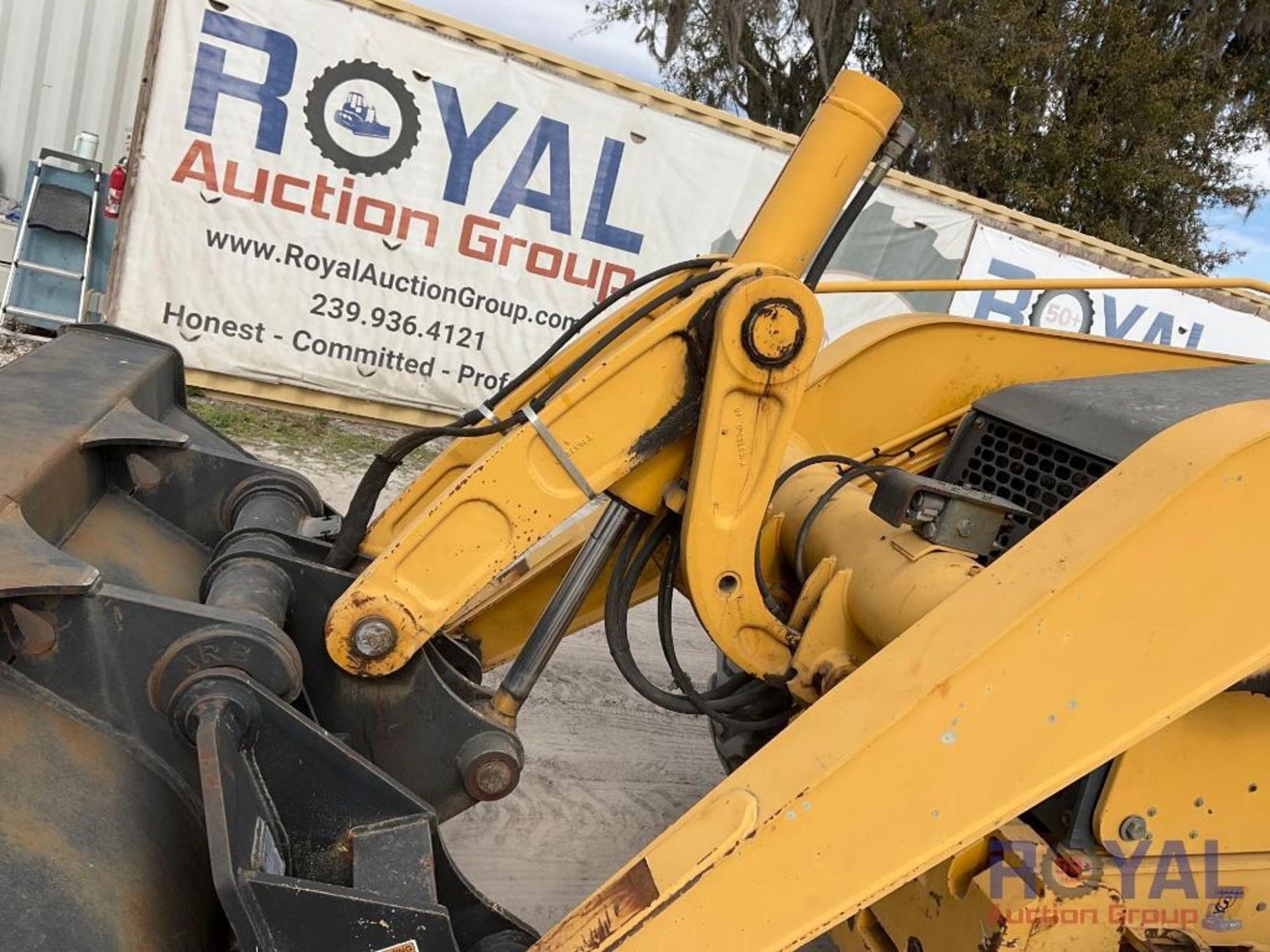 2006 John Deere 710G 4X4 Extendahoe Backhoe Loader - Image 7 of 39