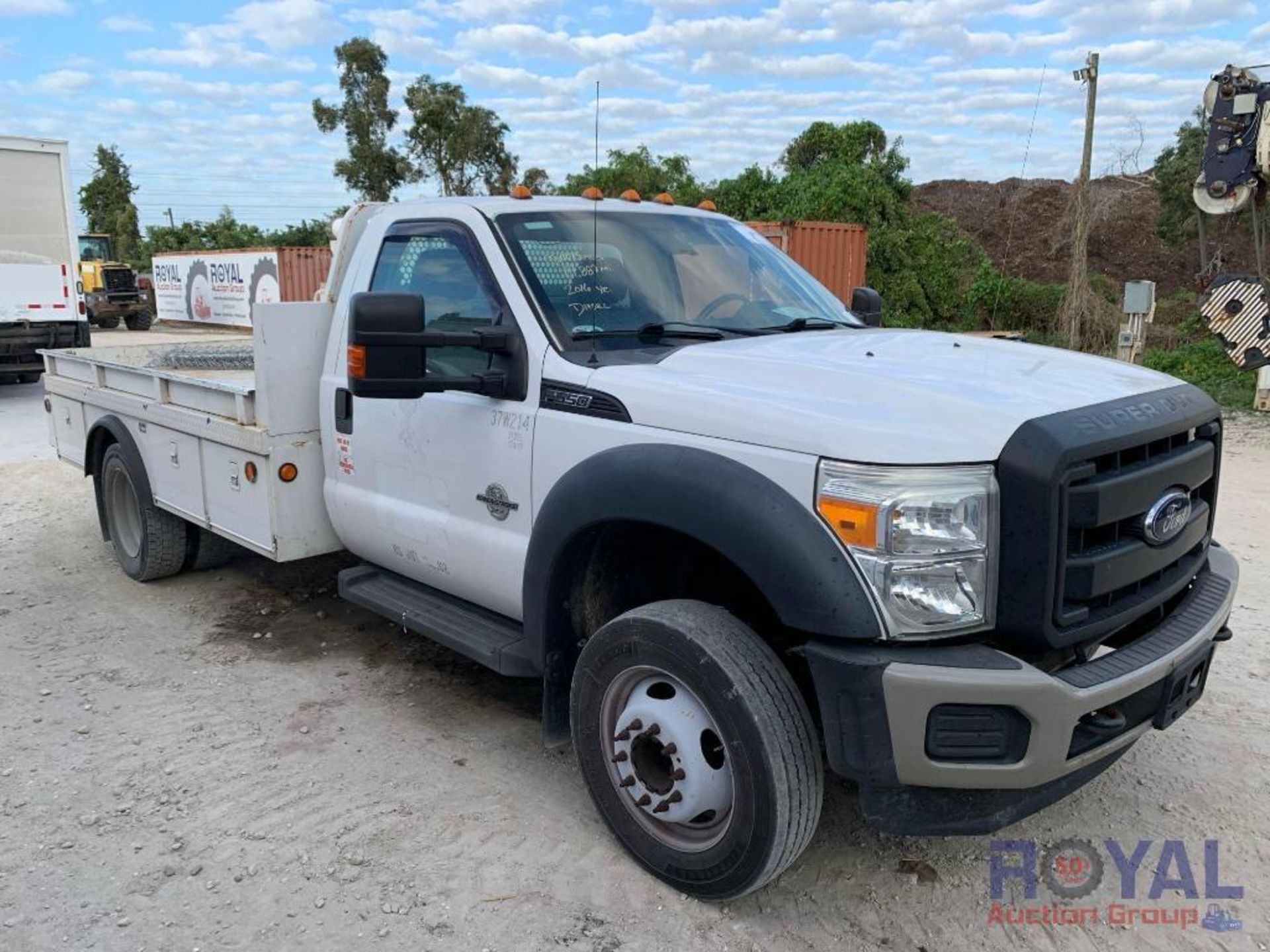 2016 Ford F550 Diesel Service Truck - Image 2 of 30