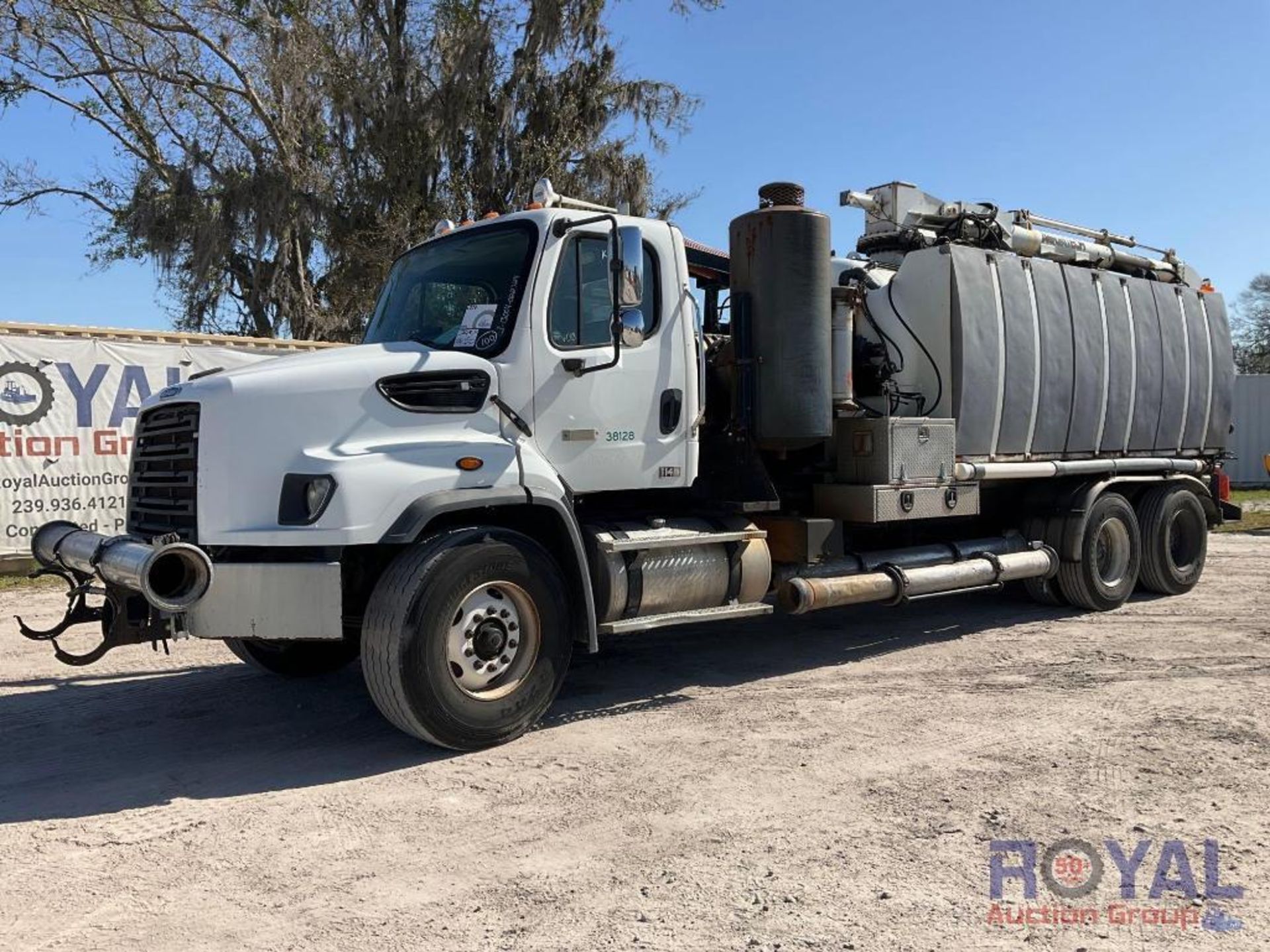 2014 Freightliner 114SD Aquatech B-15 HL Sewer Truck