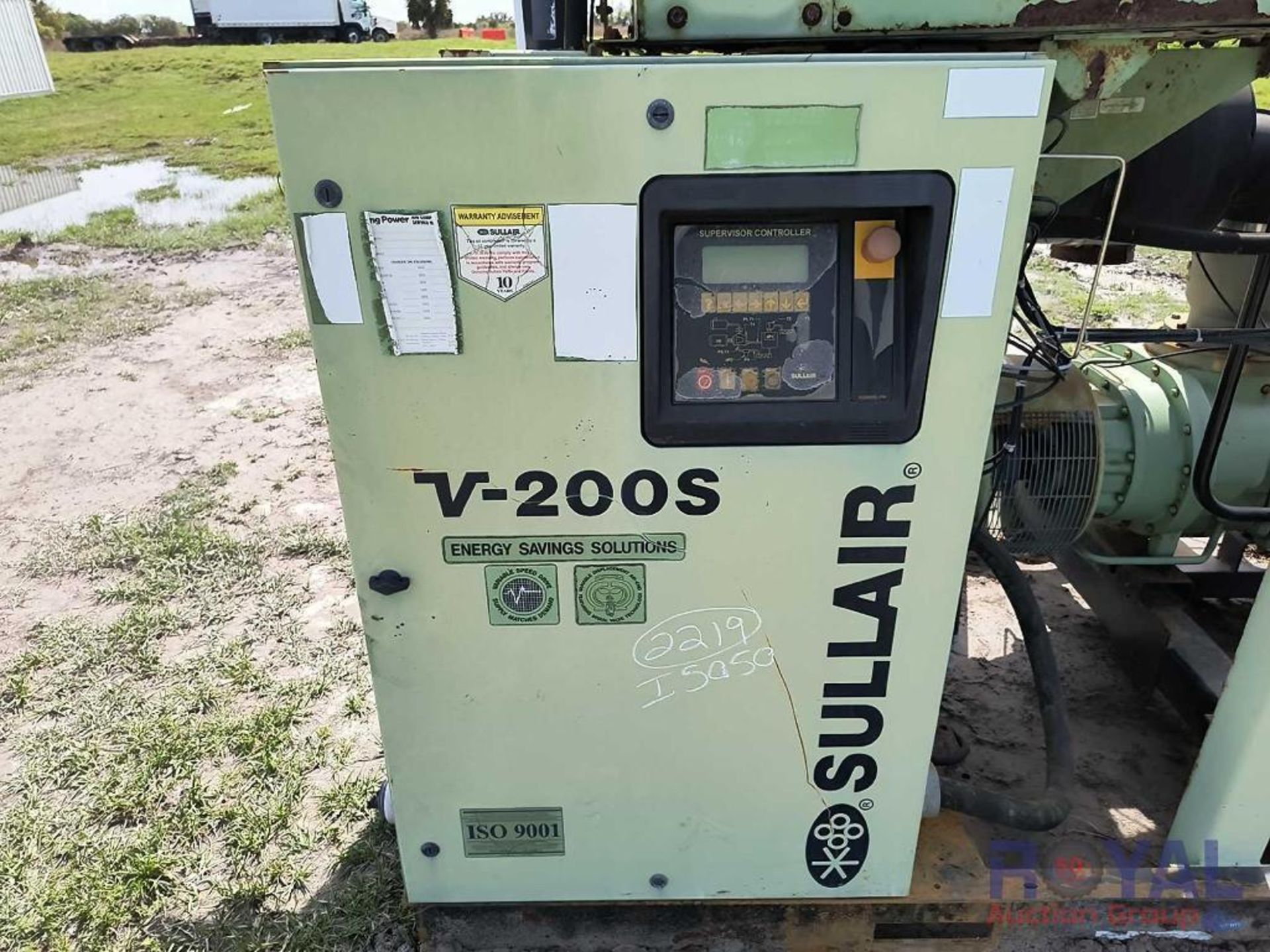 Sullair V-200S Rotary Screw Air Compressor With Dryer - Image 11 of 19