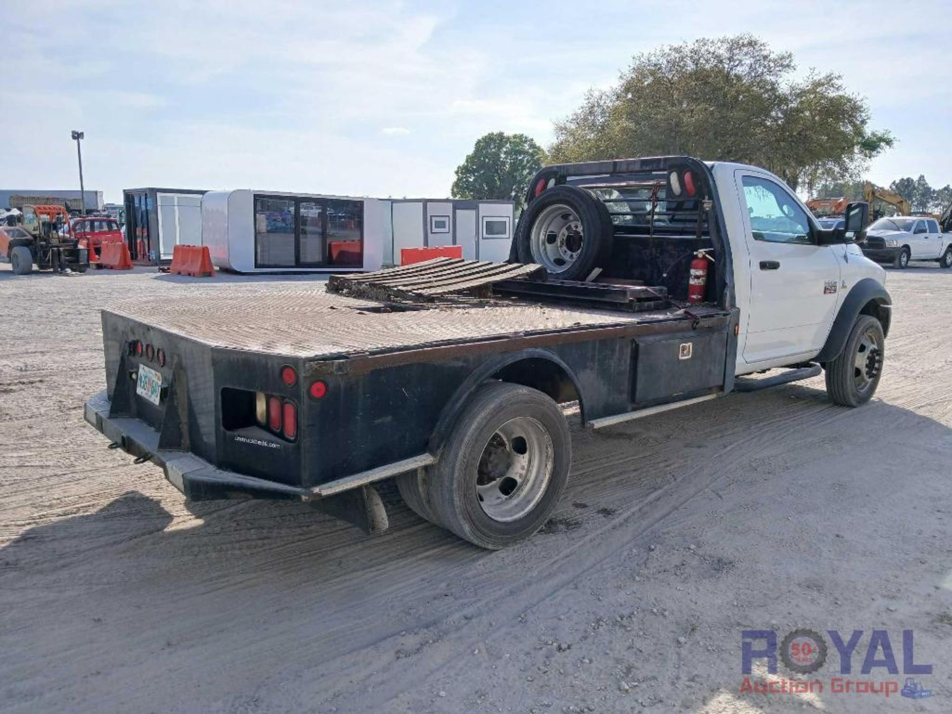 2012 Ram 5500 10ft Flatbed Truck - Image 3 of 21