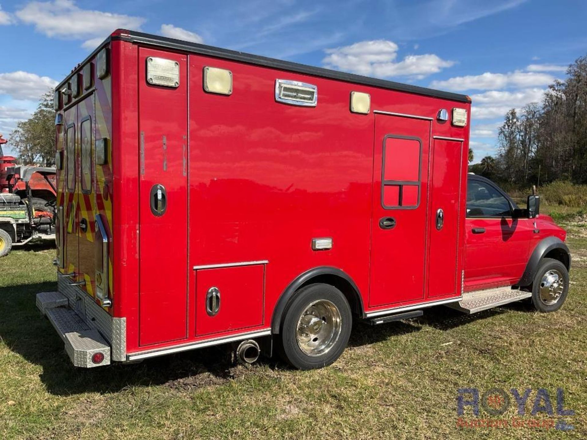 2011 Dodge Ram Ambulance - Image 3 of 30