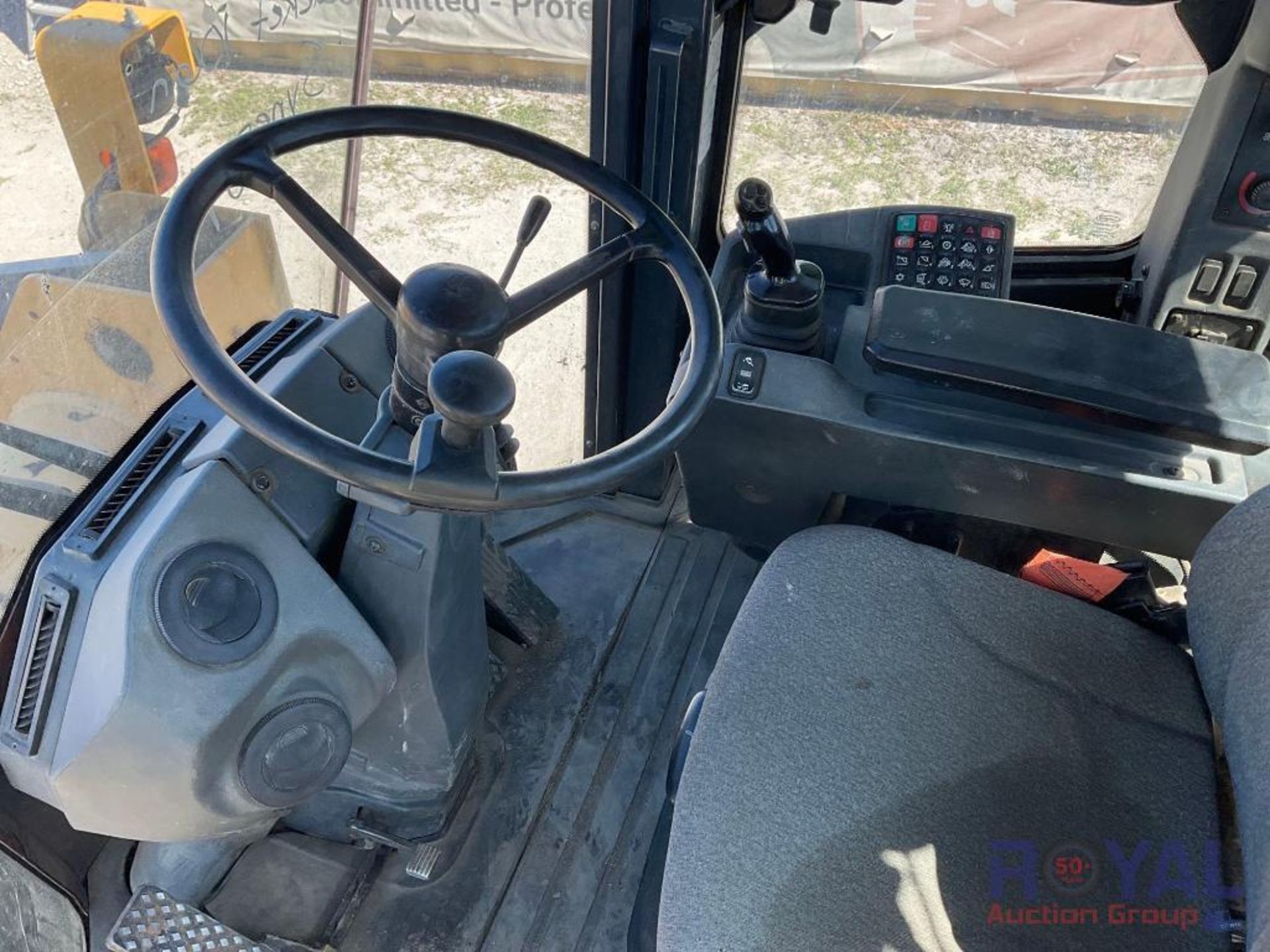 2017 John Deere 544K-II Articulated Wheel Loader - Image 19 of 24