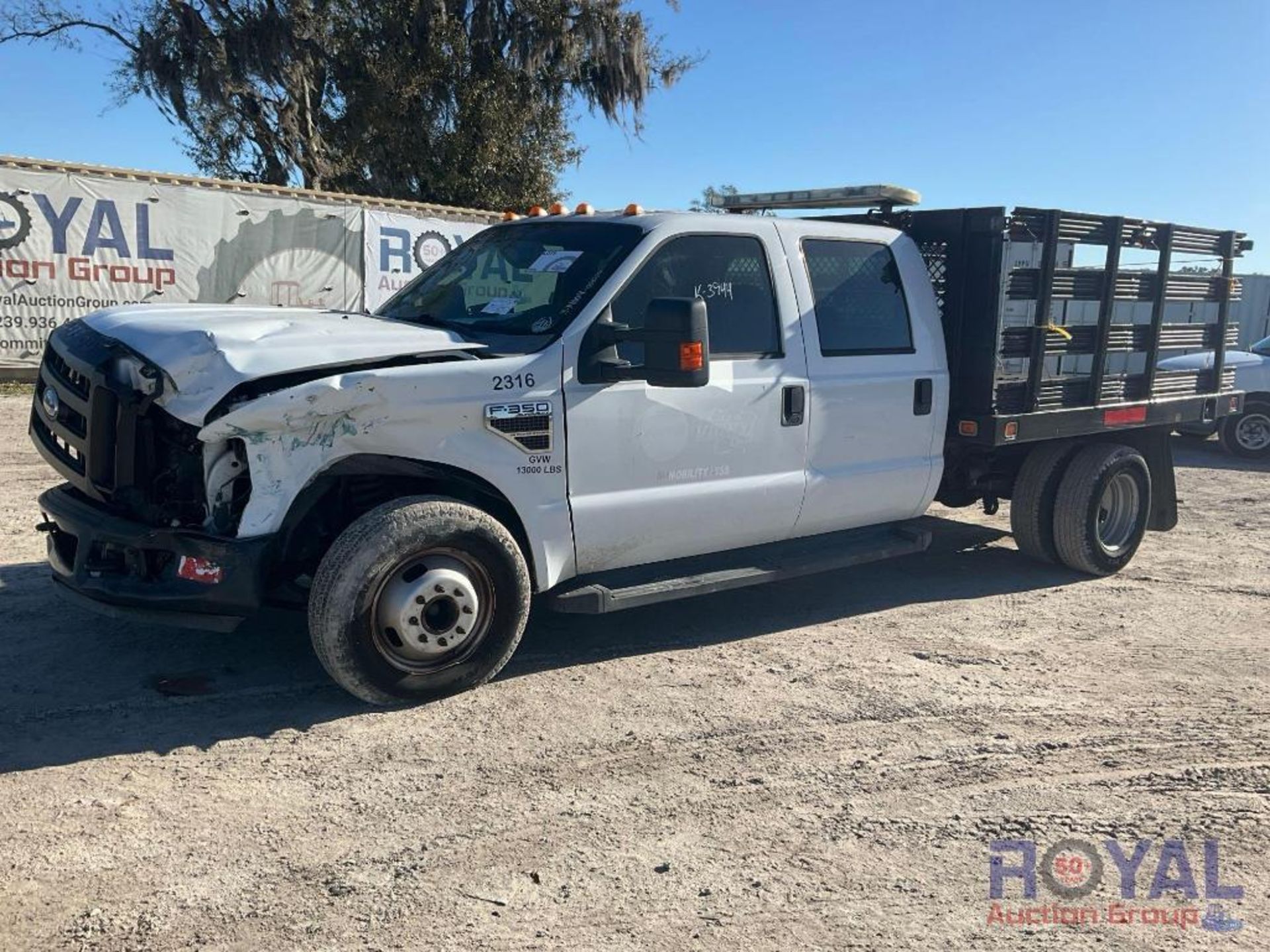 2009 Ford F350 Stake Body Flatbed Truck