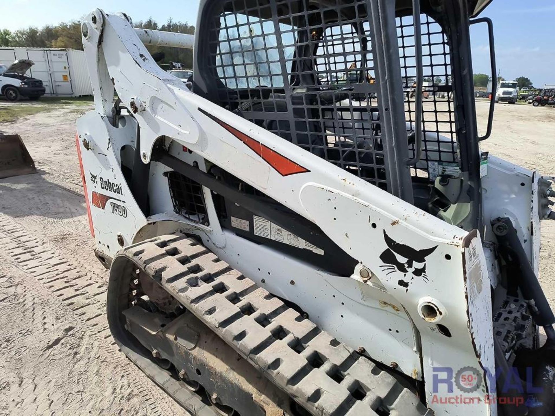 2018 Bobcat T590 Compact Track Loader Skid Steer - Image 8 of 30