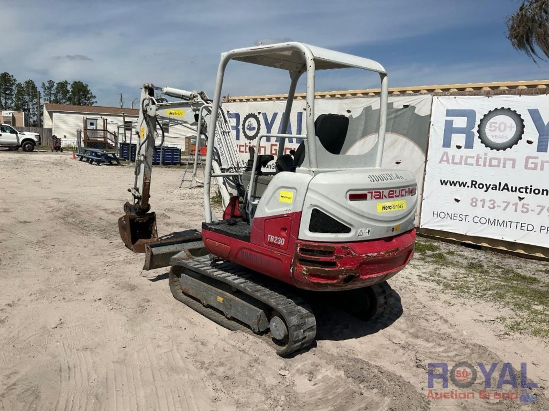 2016 Takeuchi TB230 Mini Track Excavator - Image 4 of 22