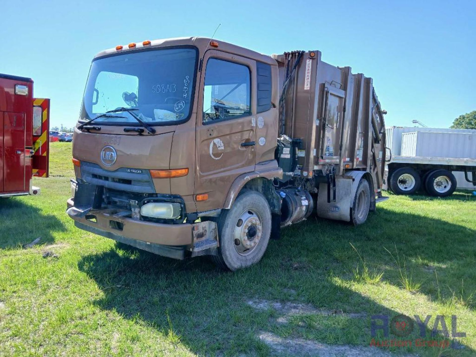 2012 UD3300 Truck Garbage Truck