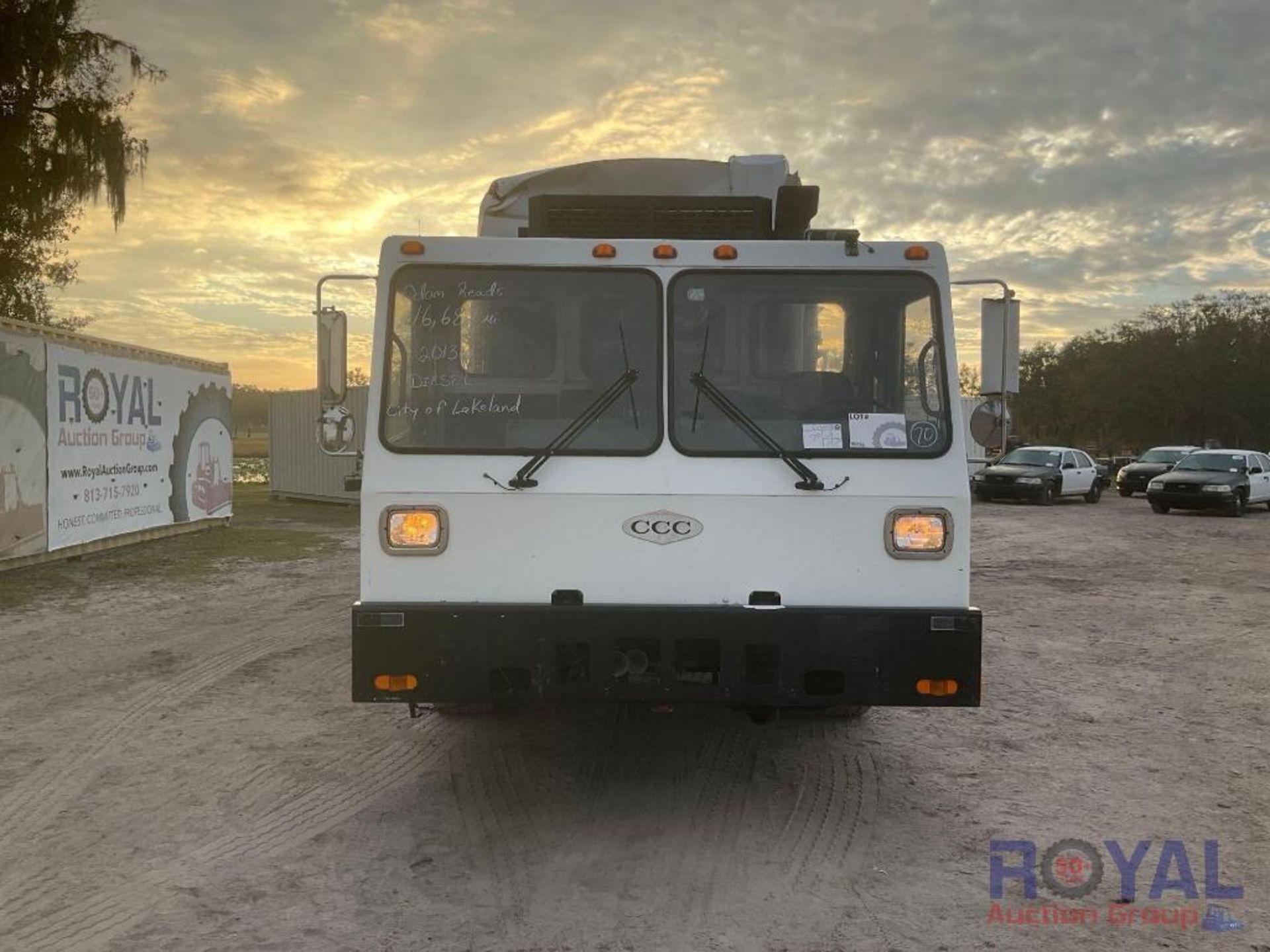 2013 Crane Carrier Co. McNeilus 2516 25 CuYd Rear Loader Garbage Truck - Image 11 of 34