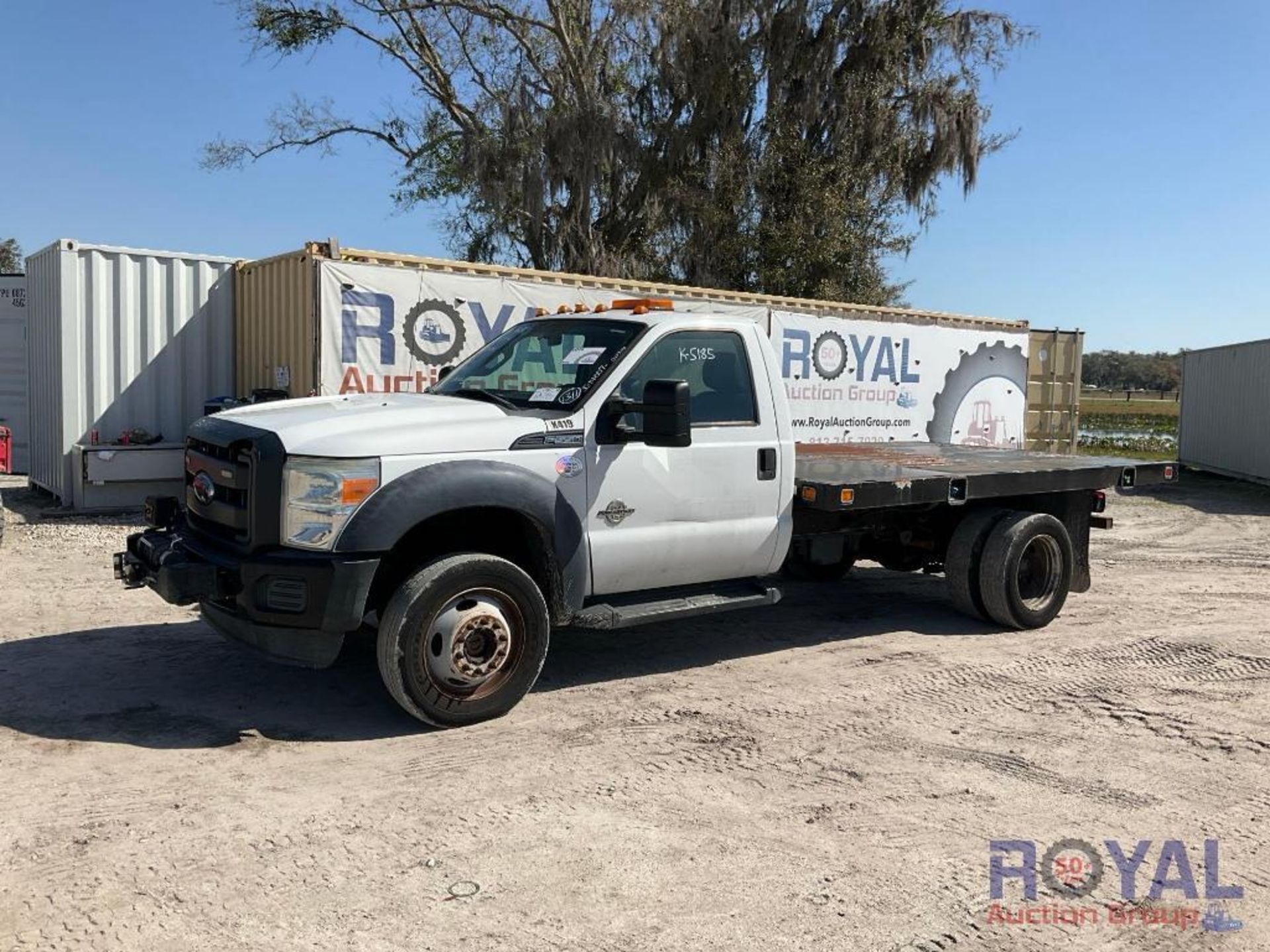 2014 Ford F-550 4x4 12FT Flatbed Truck