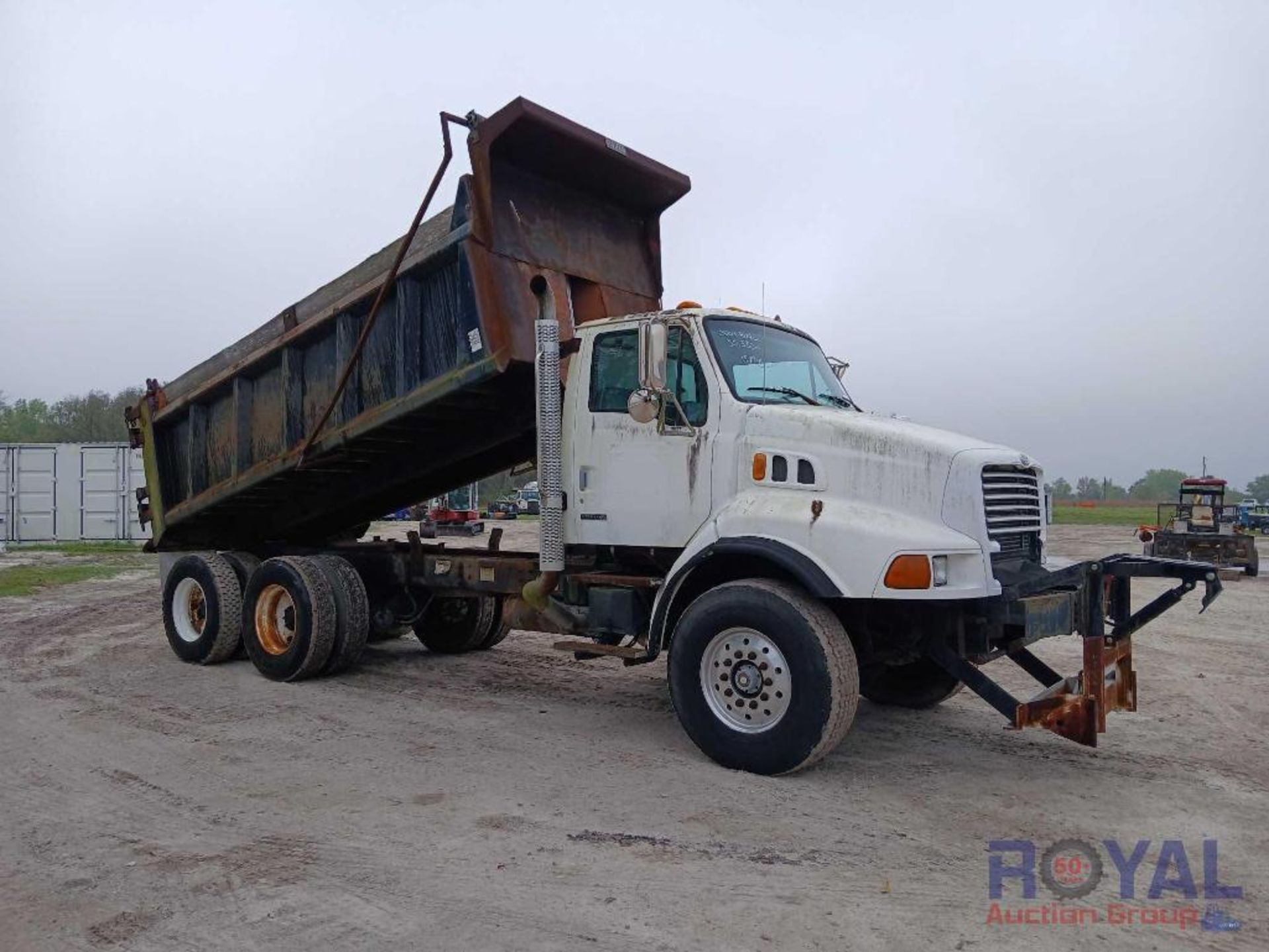 1999 Sterling L9513 T/A Dump Truck - Image 2 of 32