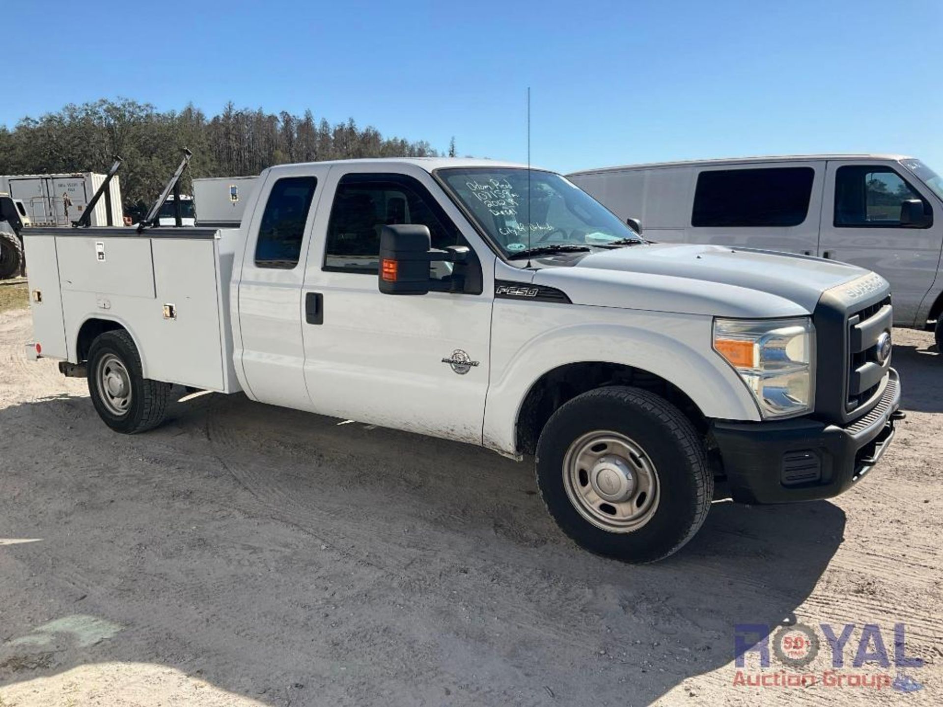 2012 Ford F250 Extended Cab Service Truck - Bild 2 aus 31