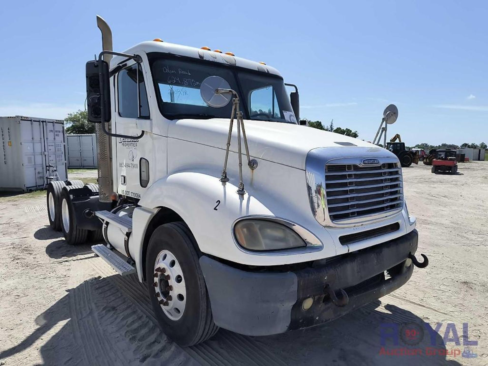 2009 Freightliner Columbia 120 6x4 Truck - Image 2 of 31