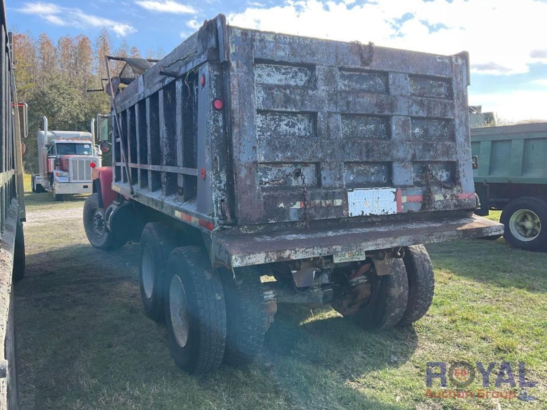 1989 Mack RB690S Dump Truck - Image 4 of 24