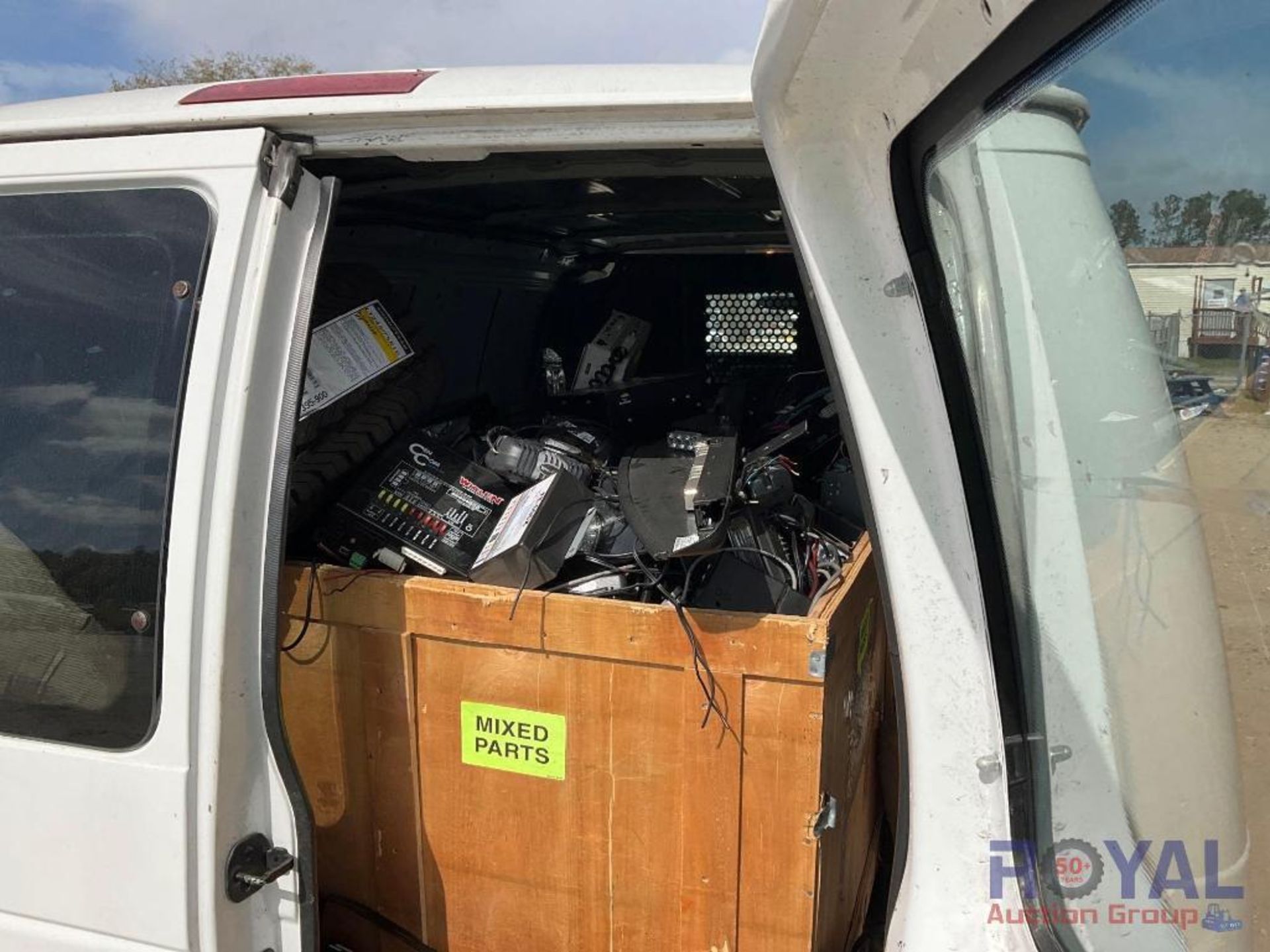 2012 Ford Econoline Cargo Van - Image 14 of 28
