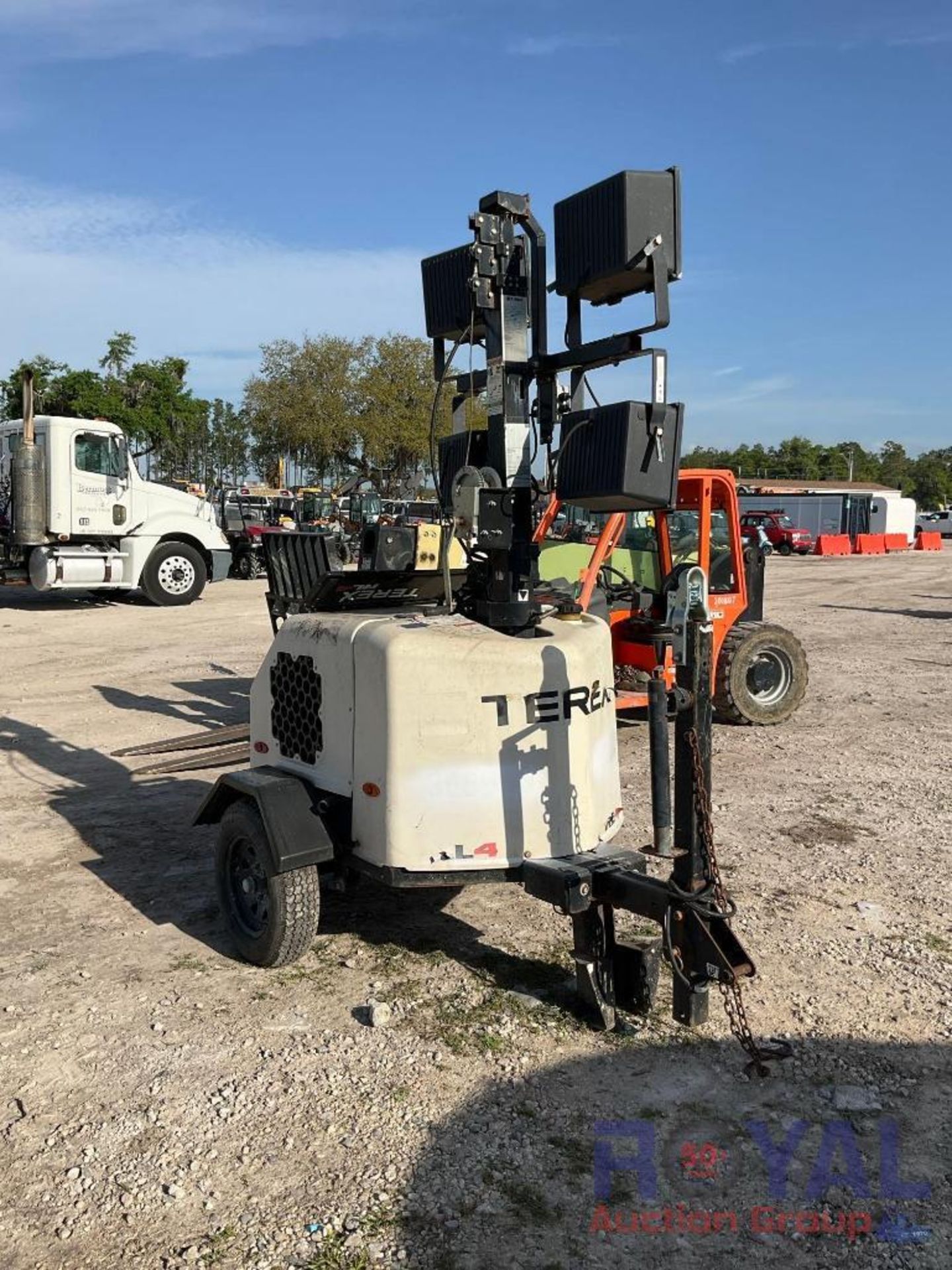 2019 Terex RL4 S/A Towable Light Tower - Image 4 of 22