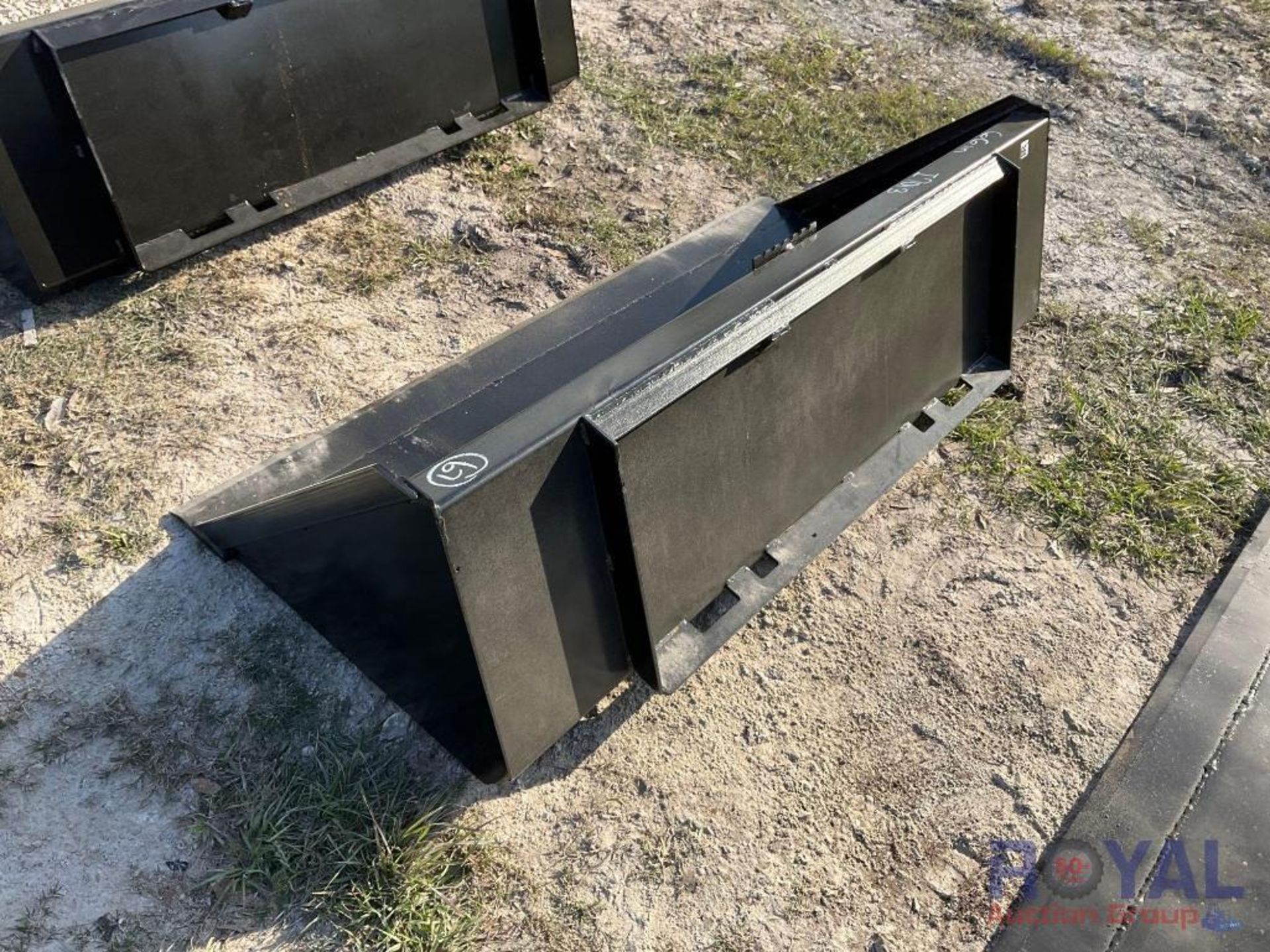 2024 66in Skid Steer Bucket Attachment - Image 3 of 4
