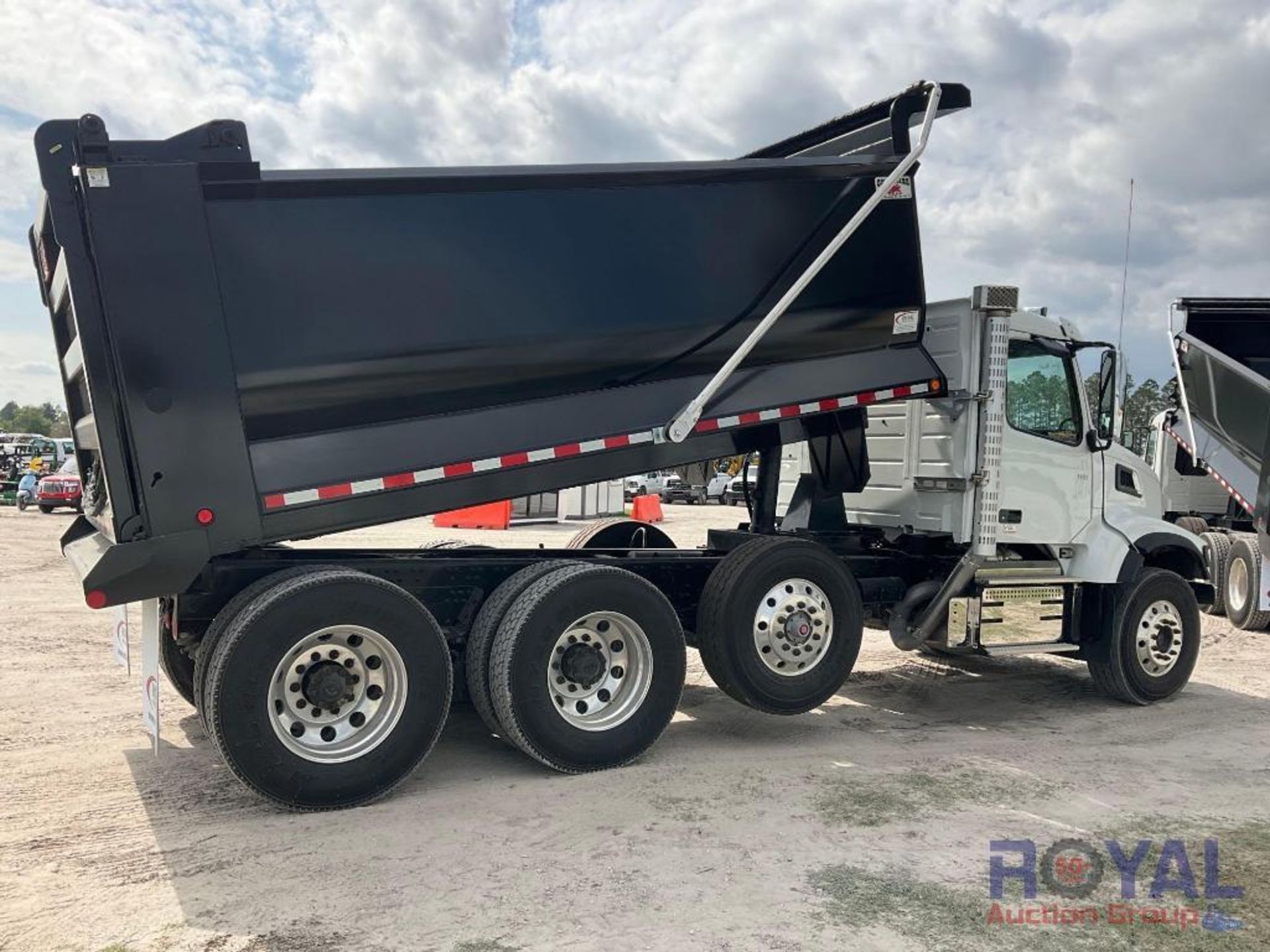 2023 Volvo VHD Tri-Axle 21Yd Dump Truck - Image 3 of 28