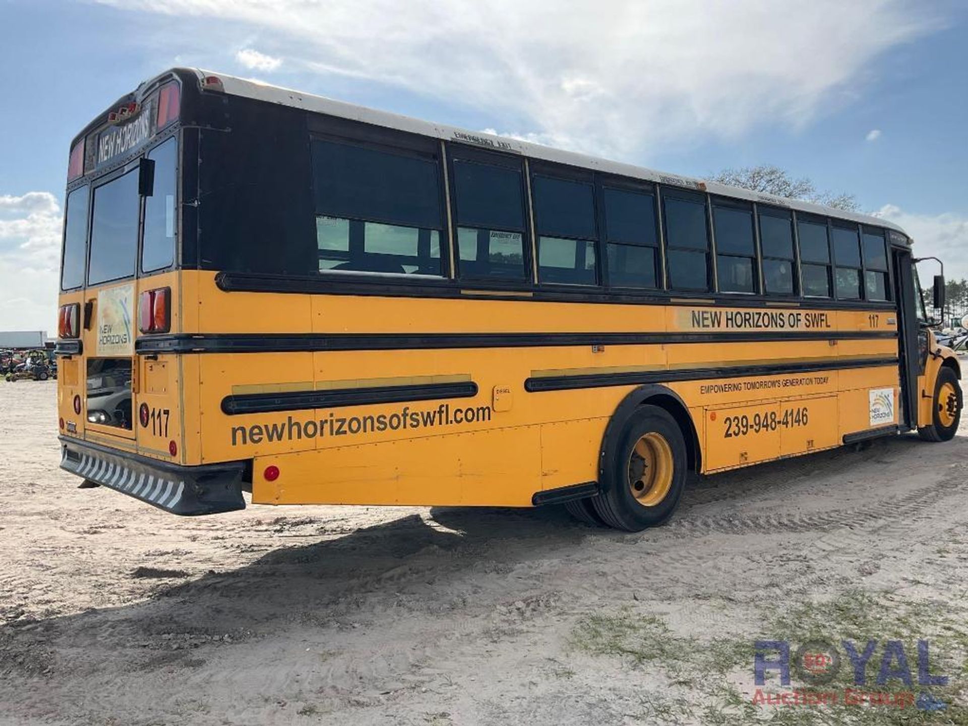 2006 Freightliner B2 106 School Bus - Image 27 of 52