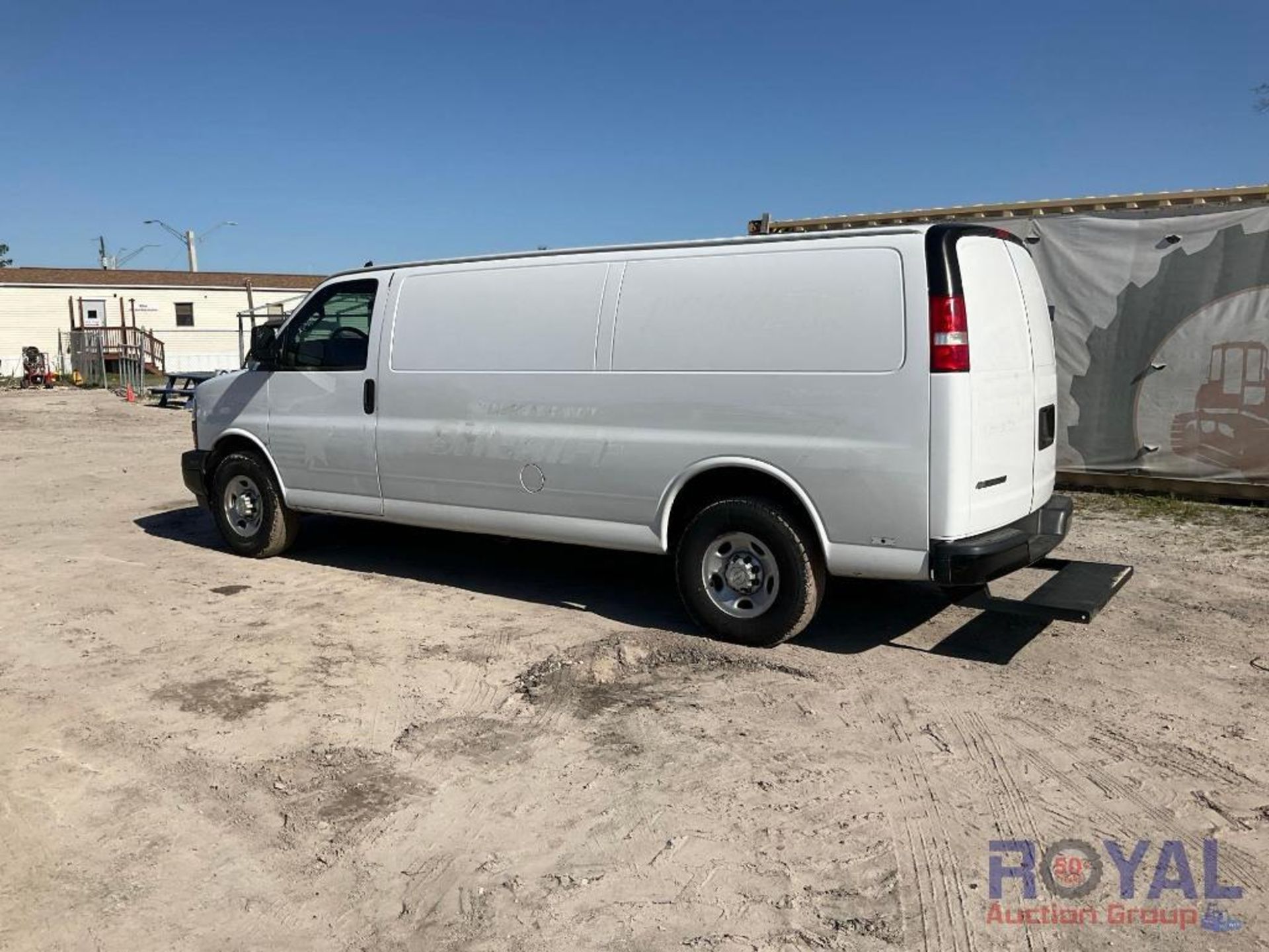 2018 Chevrolet Express Cargo Van - Image 4 of 25
