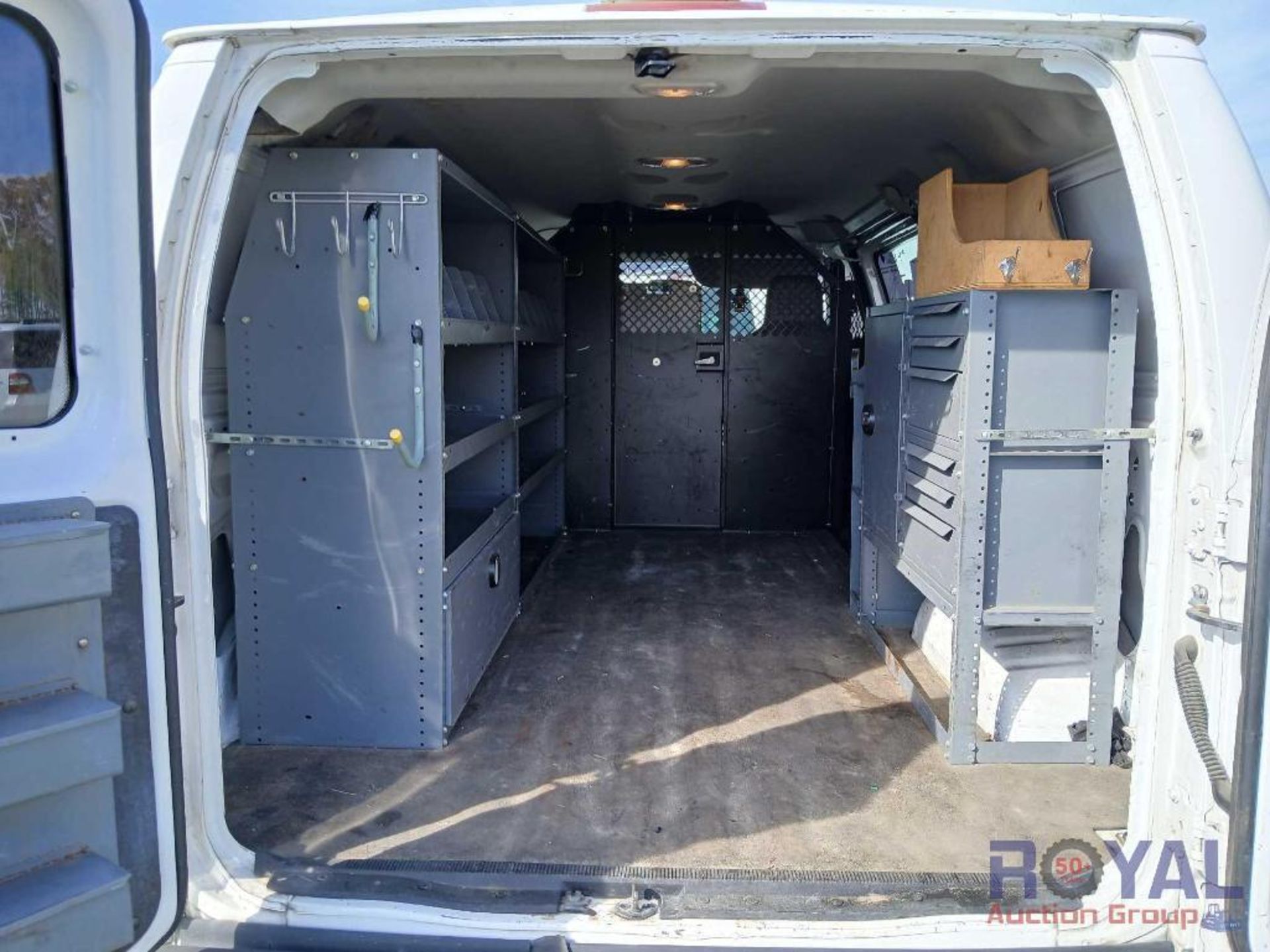 2014 Ford E350 Econoline Cargo Van - Image 22 of 25