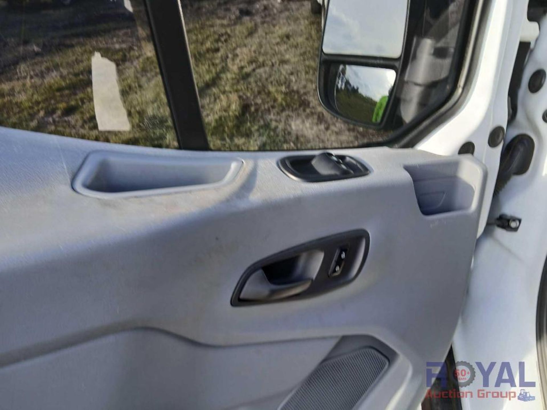 2016 Ford Transit 250 Cargo Van - Image 13 of 24