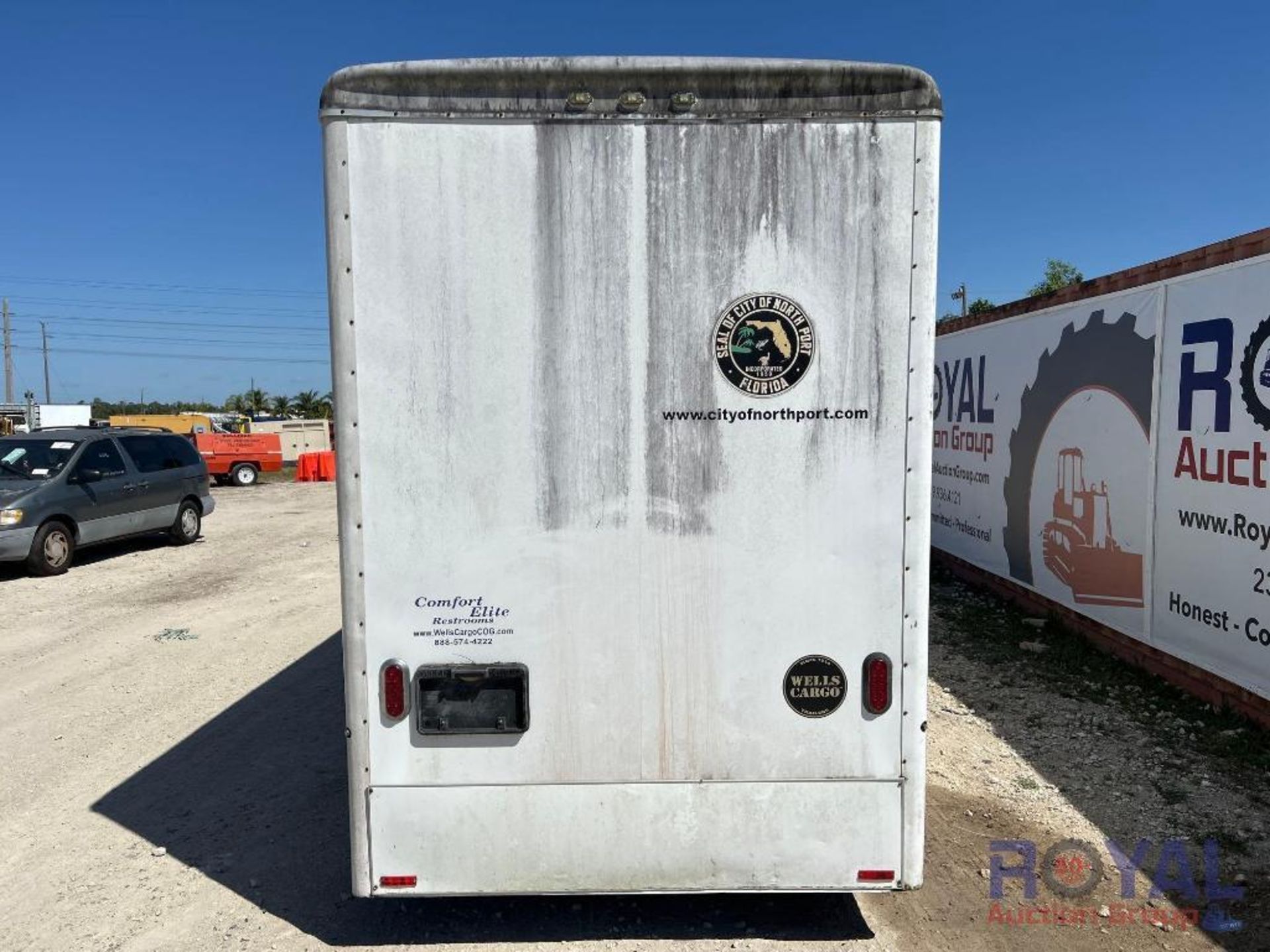 2008 Wells Cargo WC20-ADA Towable Restroom Trailer - Image 11 of 17