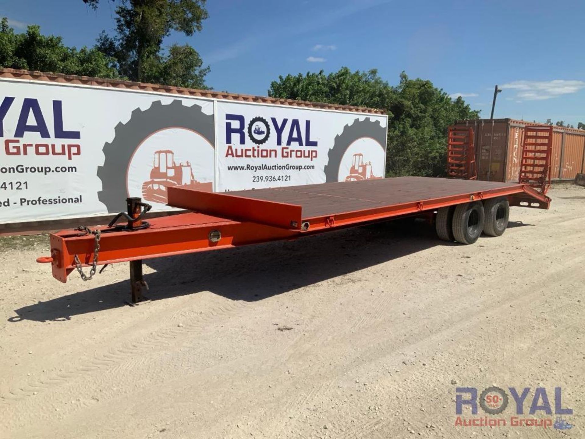 2022 Crosley Trailers 8x25 25ft T/A Trailer