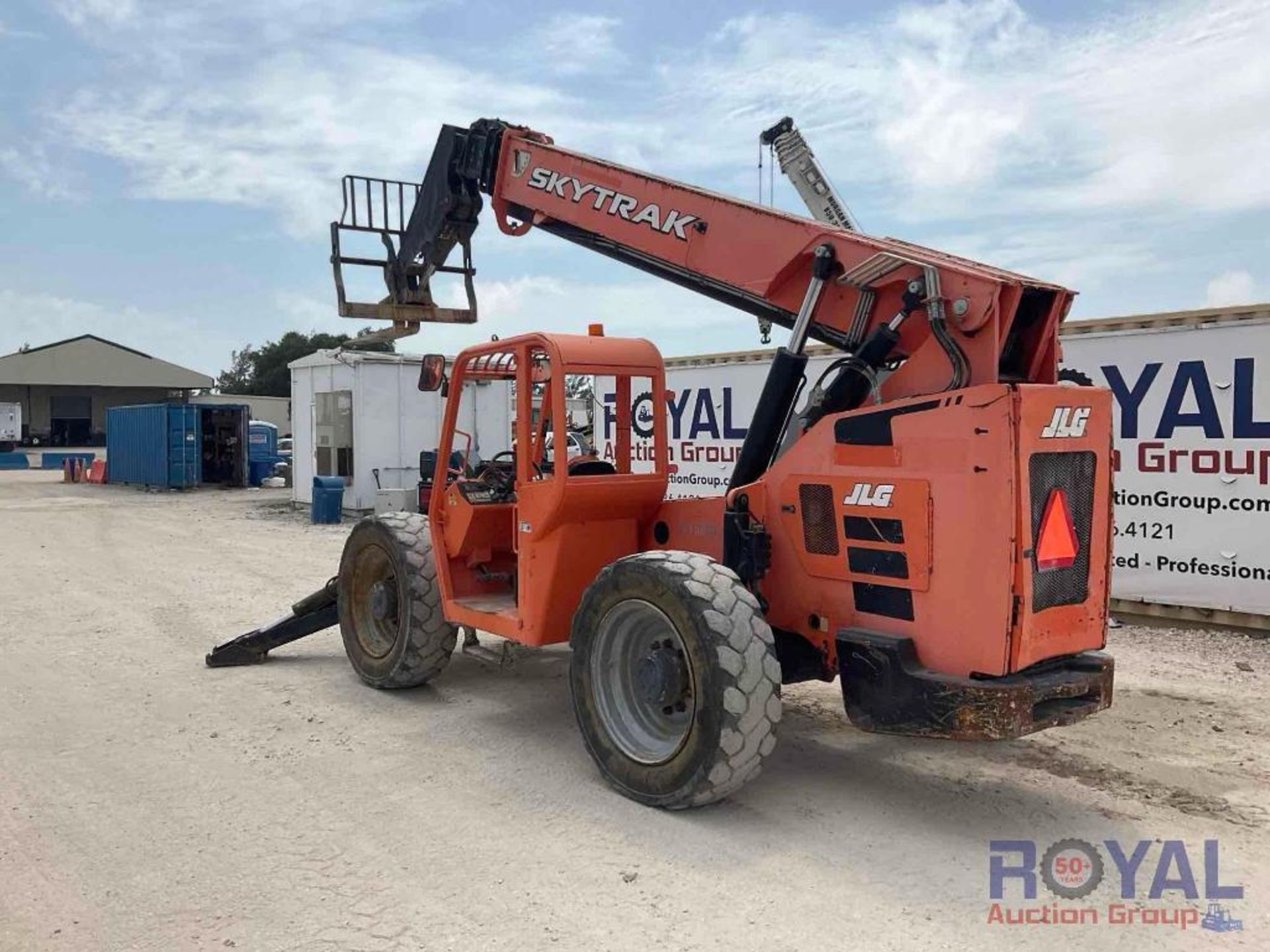 2016 JLG Skytrak 10054 4x4x4 10,000LB Rough Terrain Telehandler - Image 4 of 29