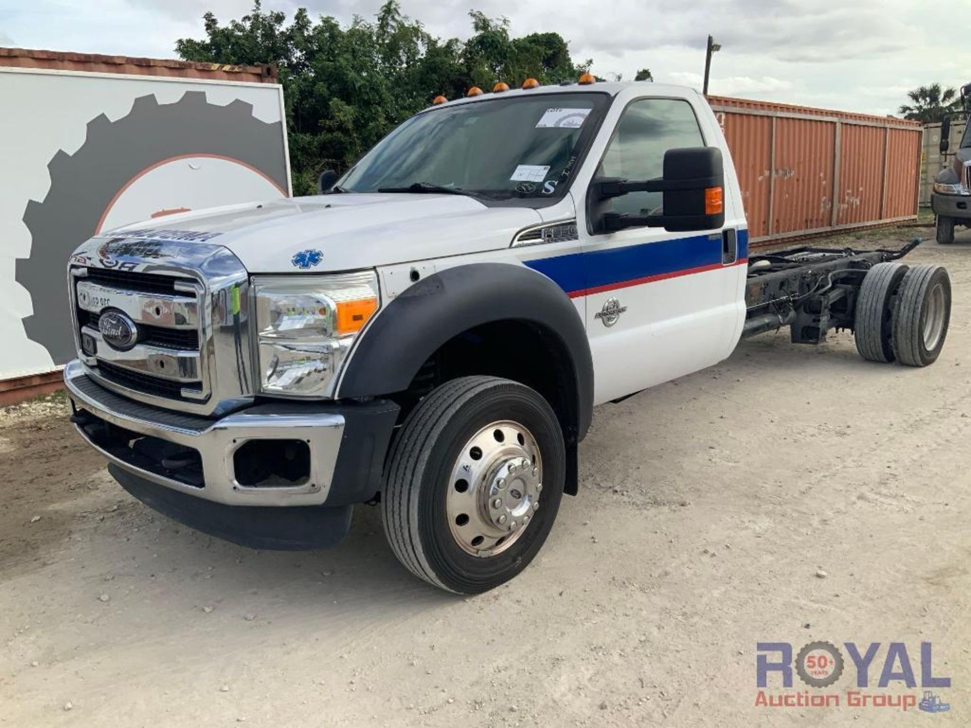 2015 Ford F550 Diesel Cab and Chassis Truck