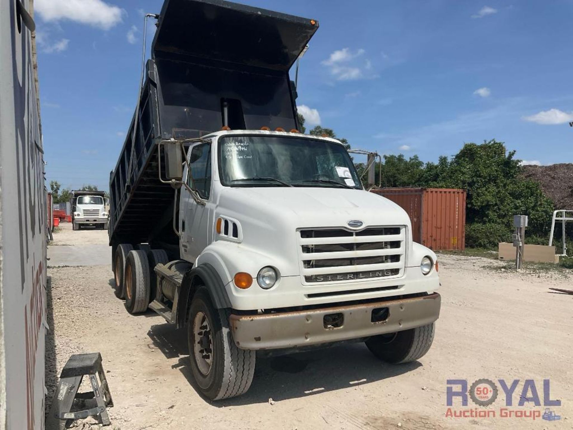 2007 Sterling L7500 T/A Dump Truck - Image 2 of 34